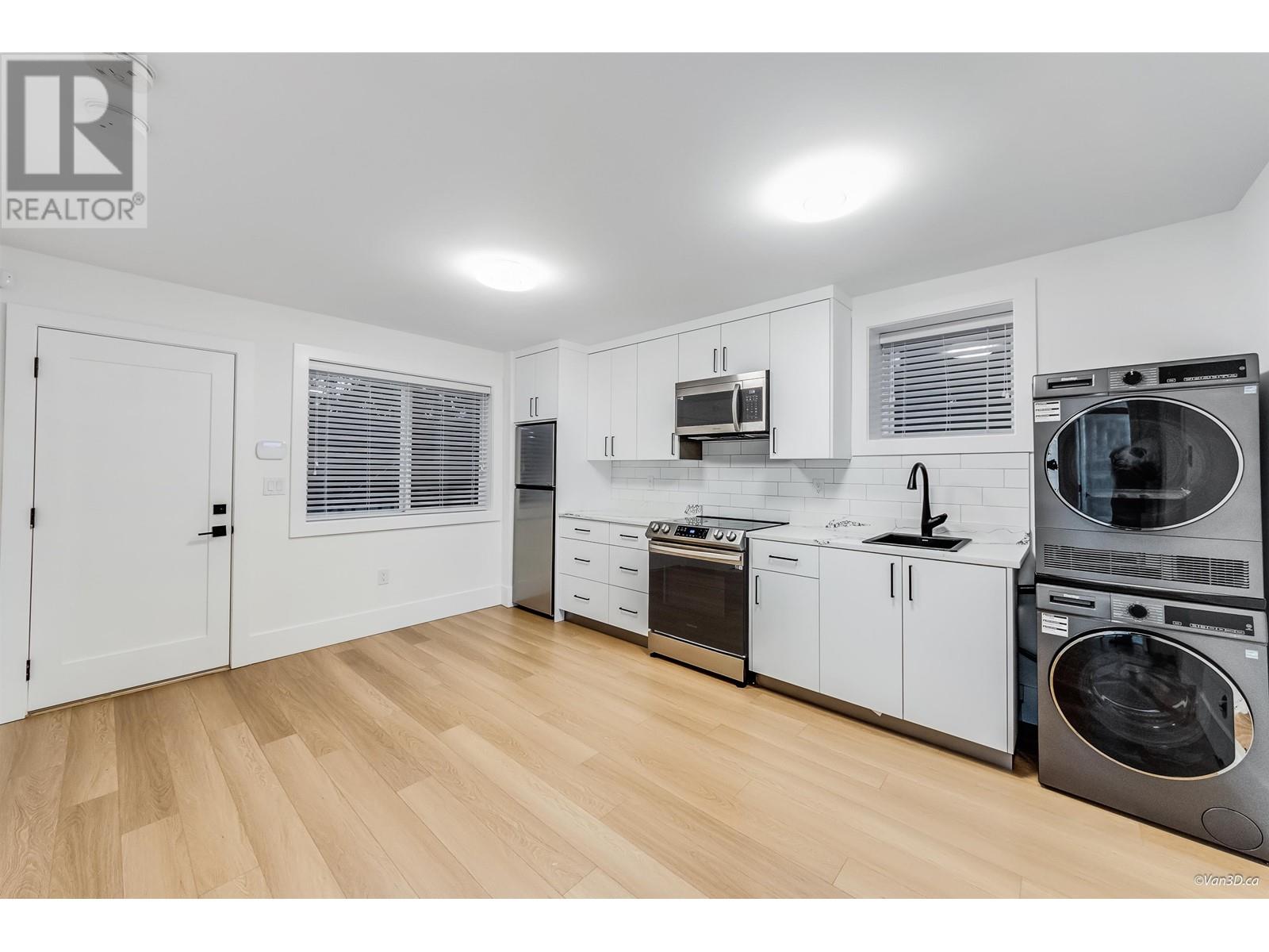 4552 Clinton Street, Burnaby, British Columbia  V5J 2K5 - Photo 34 - R2978065
