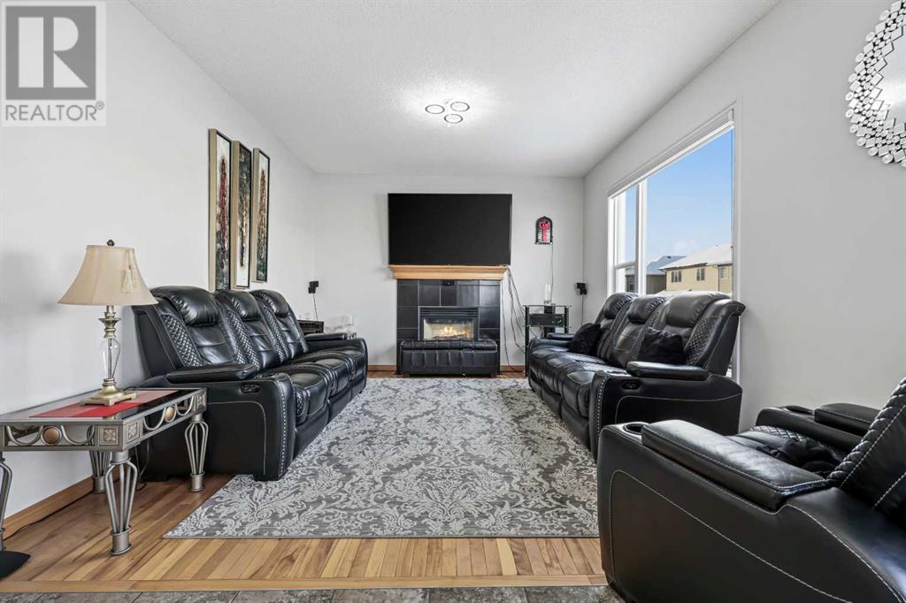74 Saddlecrest Terrace Ne, Calgary, Alberta  T3J 5L7 - Photo 9 - A2190893