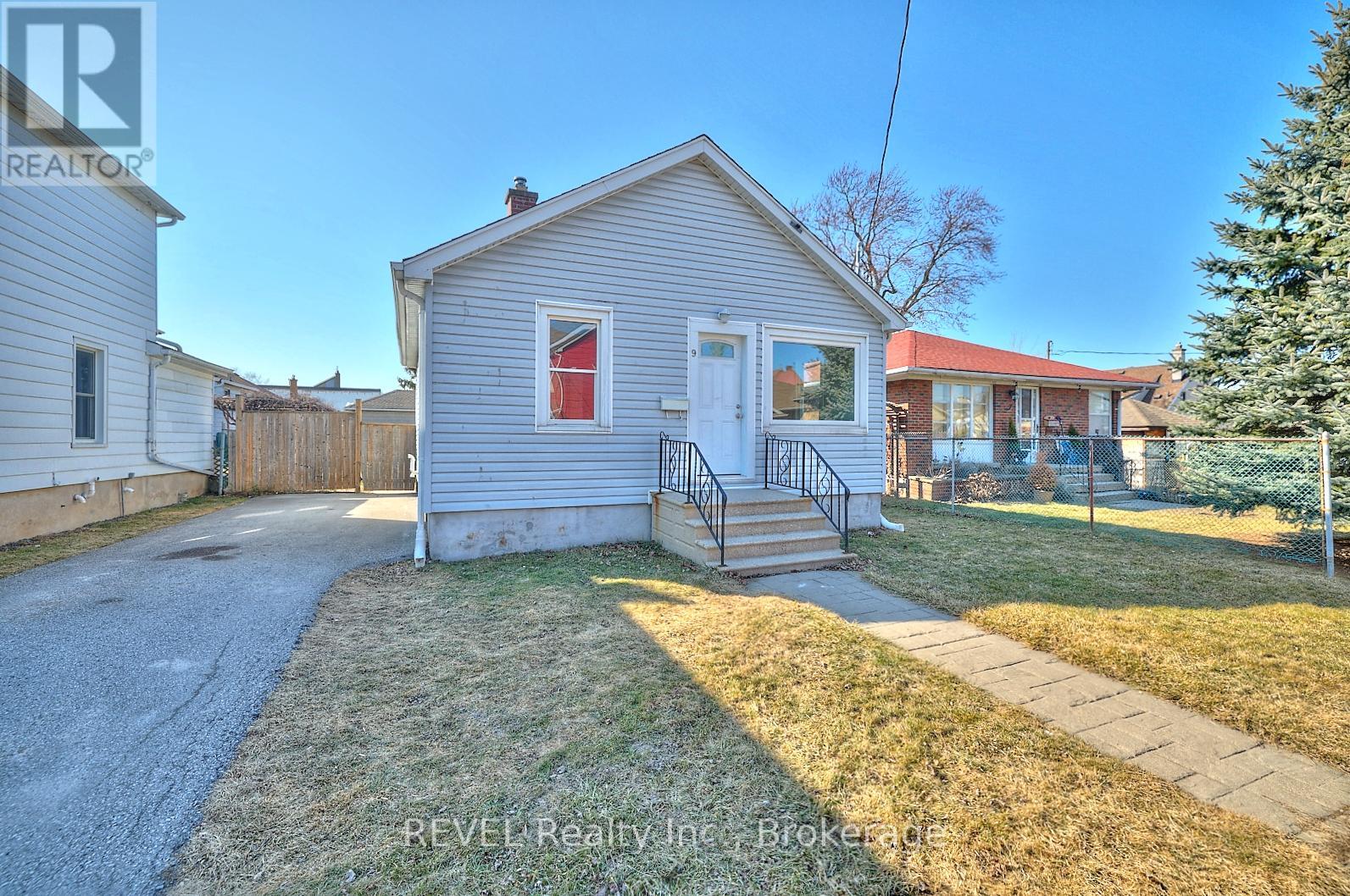 Property at 9 COLBORNE STREET image 3