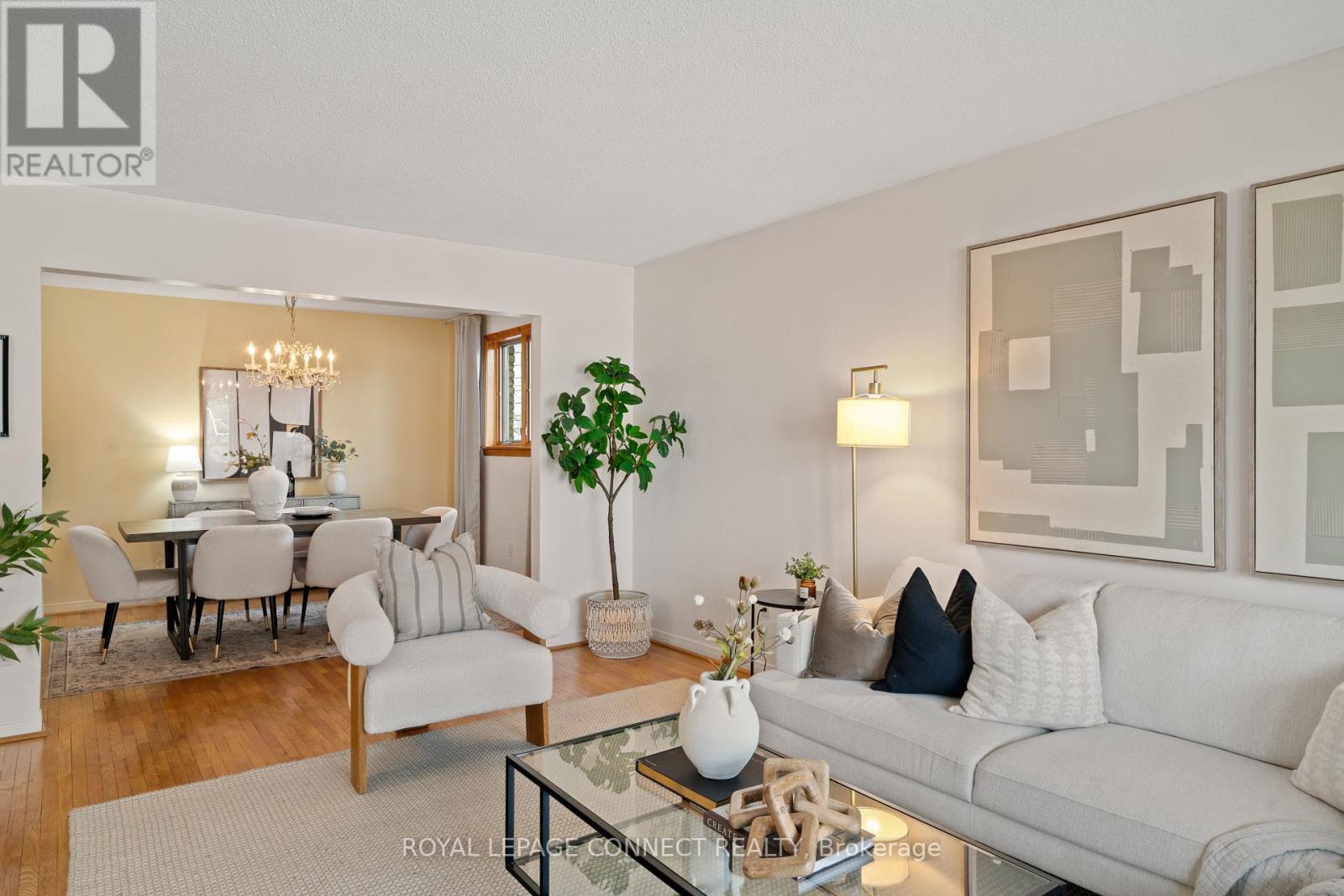 Property at 103 BRIARSCROSS BOULEVARD image 5