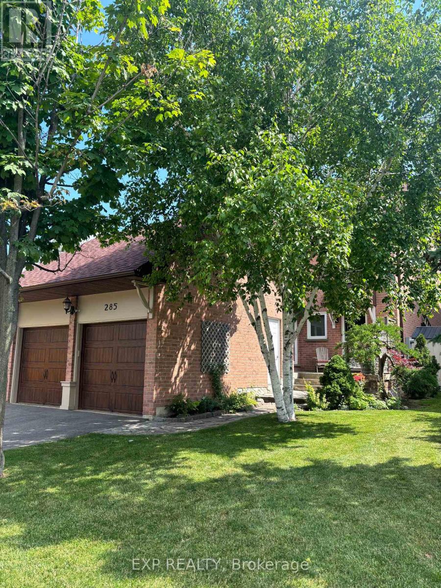 Property at 285 KINGSBRIDGE GARDEN CIRCLE image 1