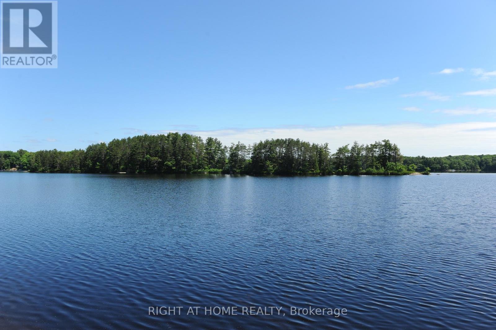 22 HAWKINS POINT, Georgian Bay, Ontario