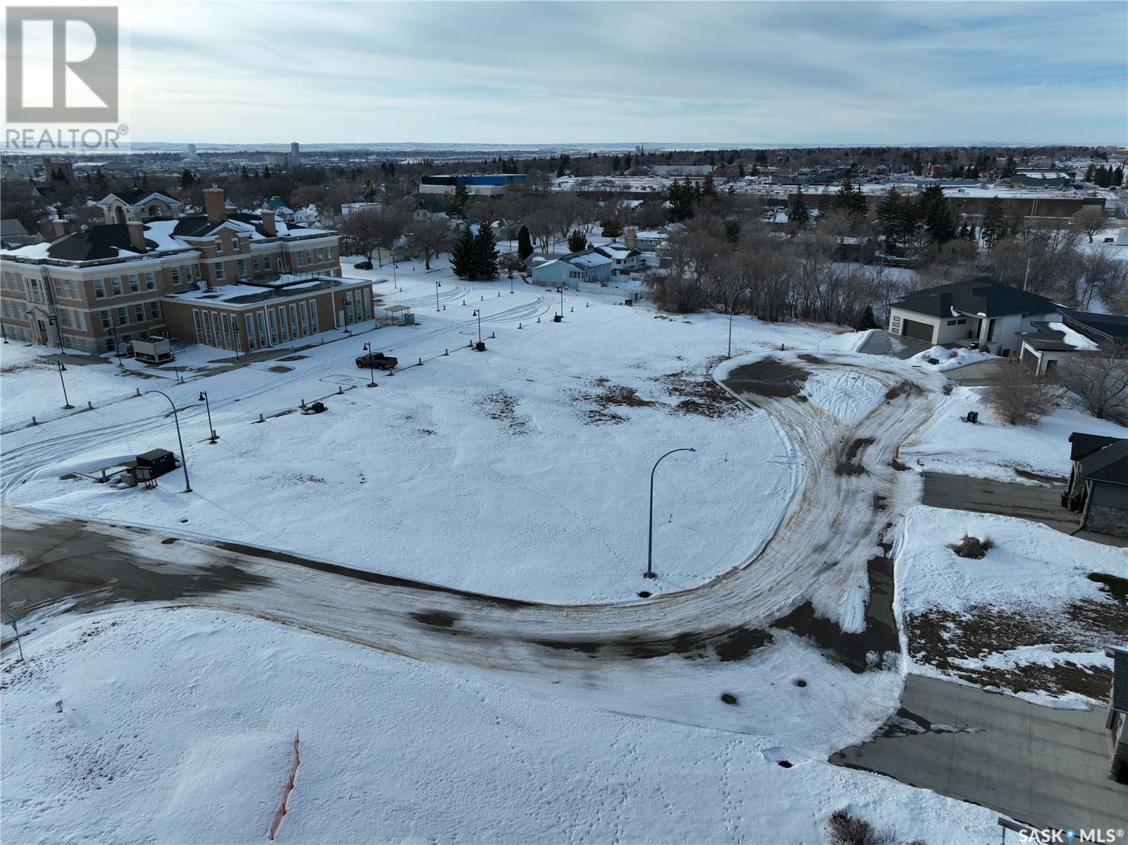 41 Copper Ridge Way, Moose Jaw, Saskatchewan  S6H 4R1 - Photo 12 - SK998945