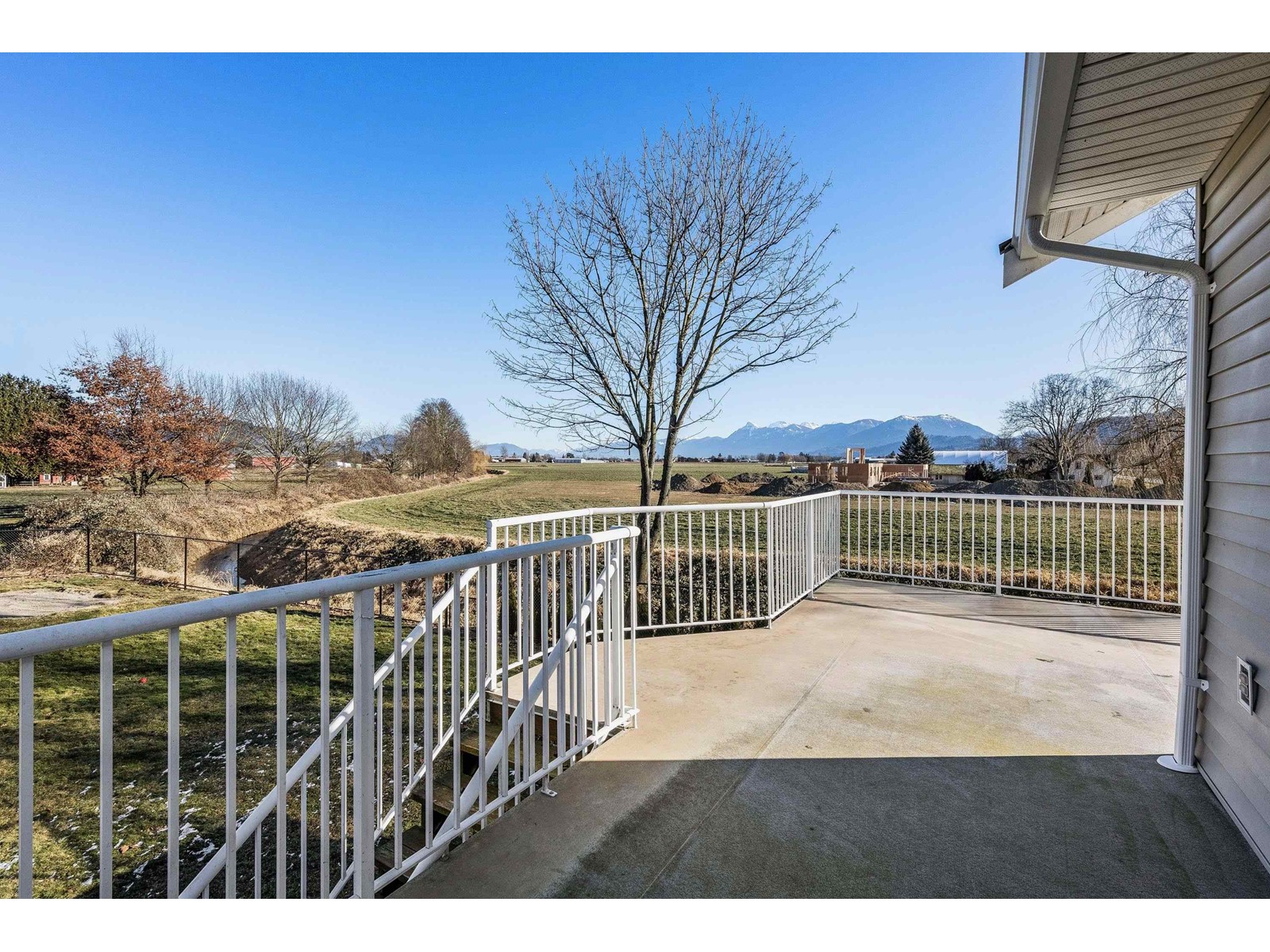 42013 Sinclair Road, Greendale, Chilliwack, British Columbia  V2R 4N8 - Photo 31 - R2966949