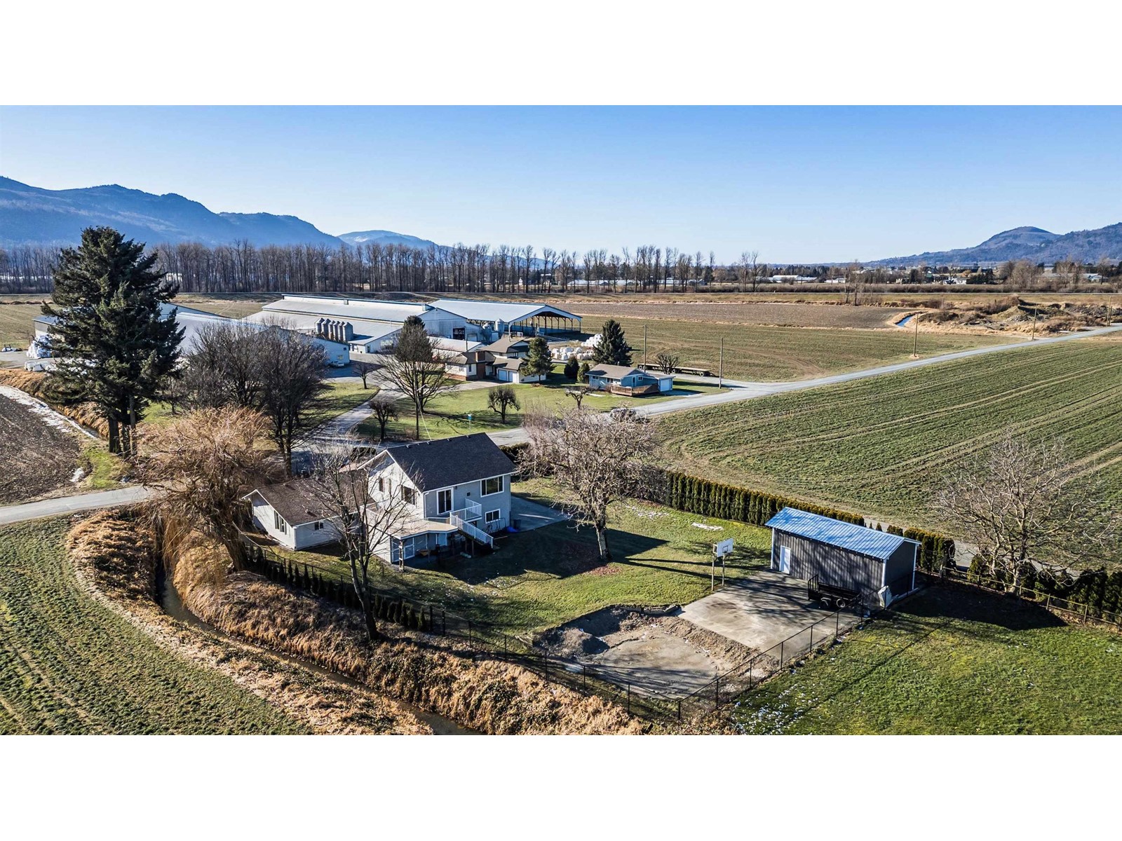 42013 Sinclair Road, Greendale, Chilliwack, British Columbia  V2R 4N8 - Photo 38 - R2966949