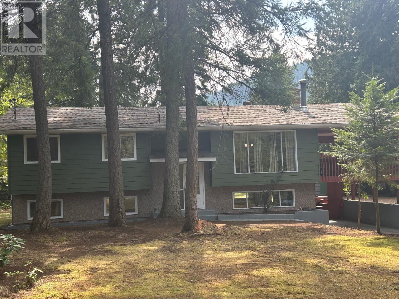 Property at 1055 WHITE Road image 2