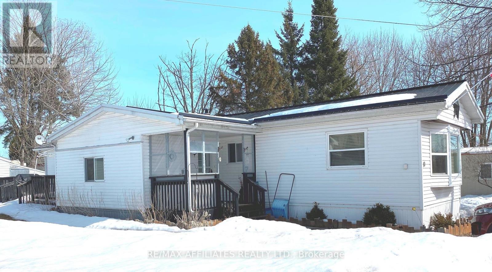 10 Bridle Path, Rideau Lakes, Ontario  K7A 4S5 - Photo 5 - X12020611
