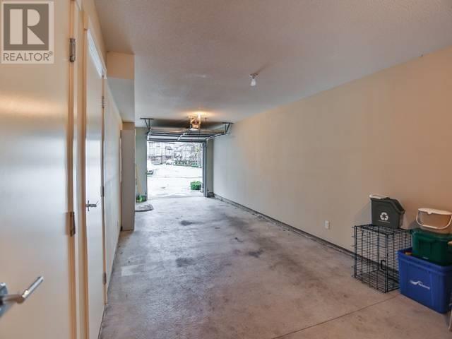 Listing Picture 27 of 35 : 52 9566 TOMICKI AVENUE, Richmond / 烈治文 - 魯藝地產 Yvonne Lu Group - MLS Medallion Club Member