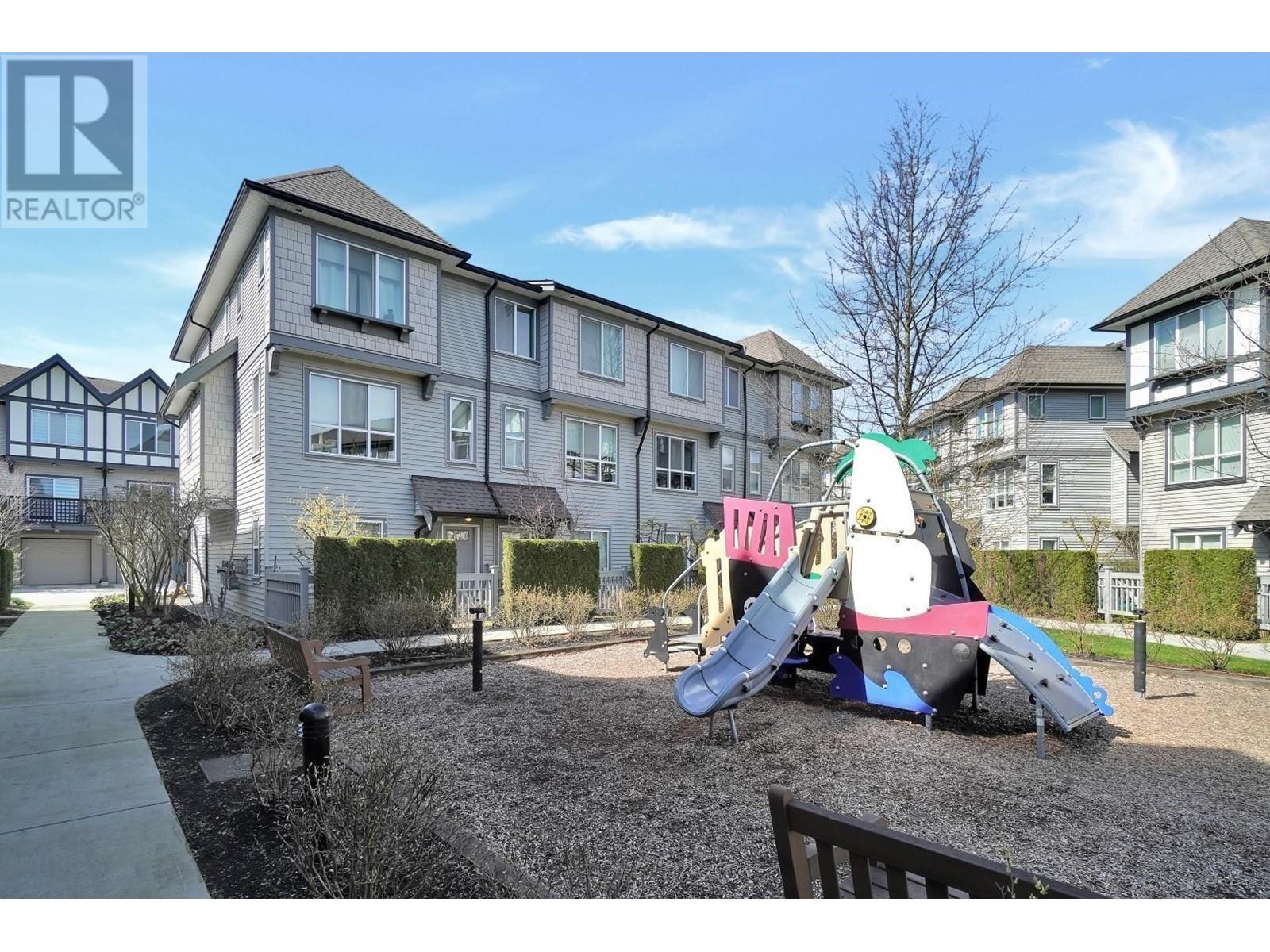 Listing Picture 33 of 35 : 52 9566 TOMICKI AVENUE, Richmond / 烈治文 - 魯藝地產 Yvonne Lu Group - MLS Medallion Club Member