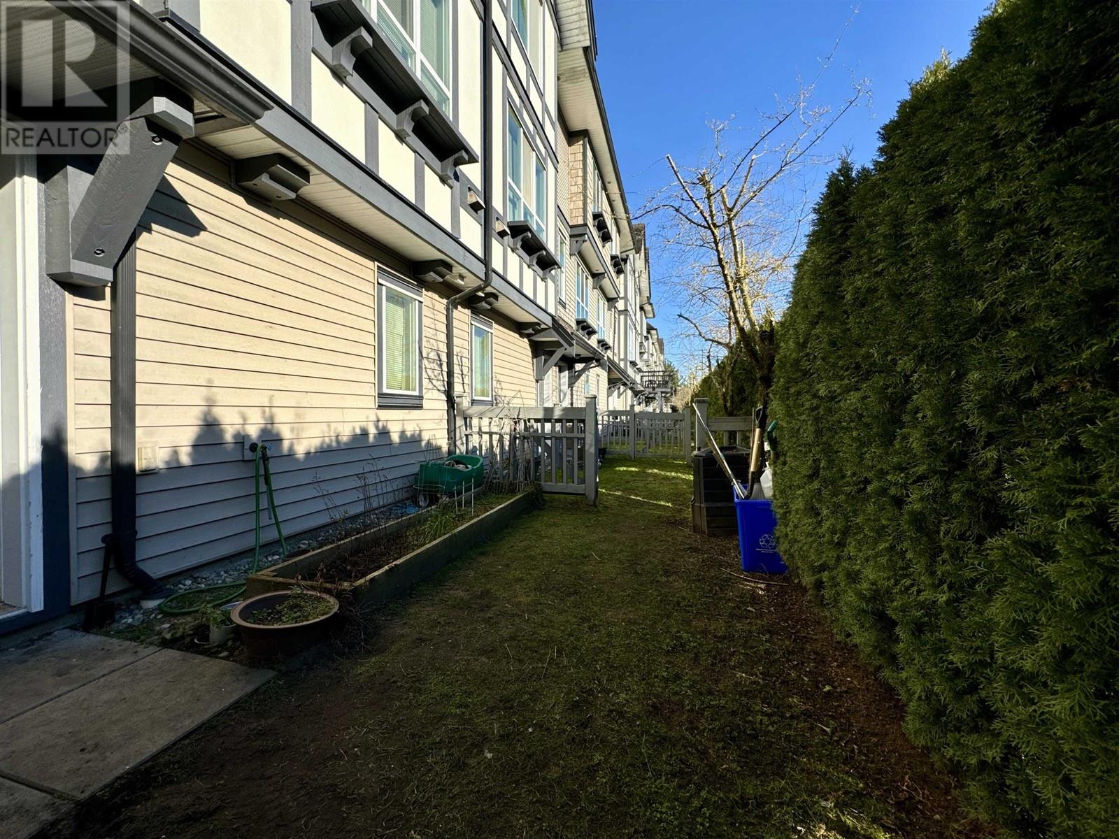 Listing Picture 25 of 35 : 52 9566 TOMICKI AVENUE, Richmond / 烈治文 - 魯藝地產 Yvonne Lu Group - MLS Medallion Club Member