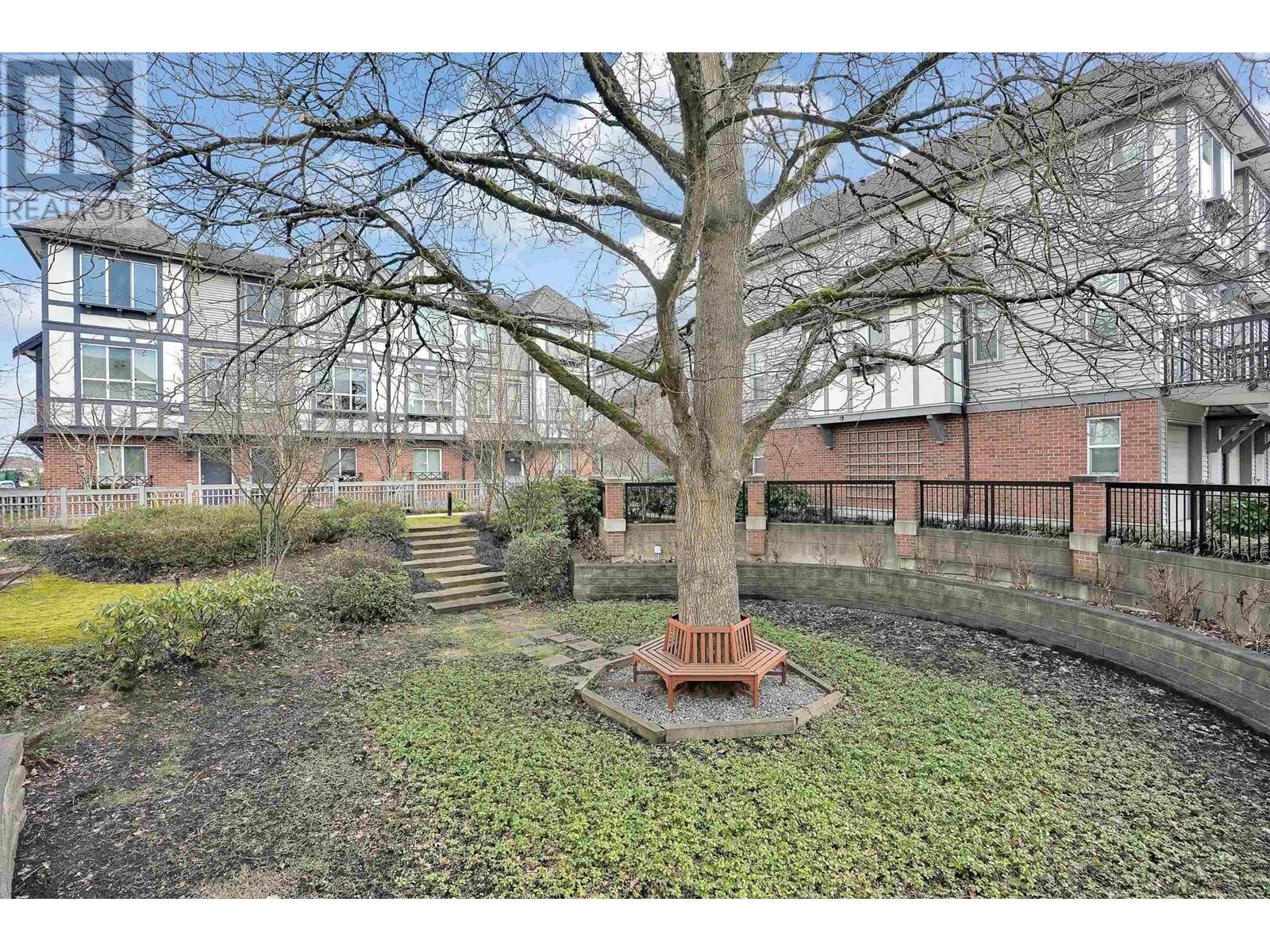 Listing Picture 34 of 35 : 52 9566 TOMICKI AVENUE, Richmond / 烈治文 - 魯藝地產 Yvonne Lu Group - MLS Medallion Club Member