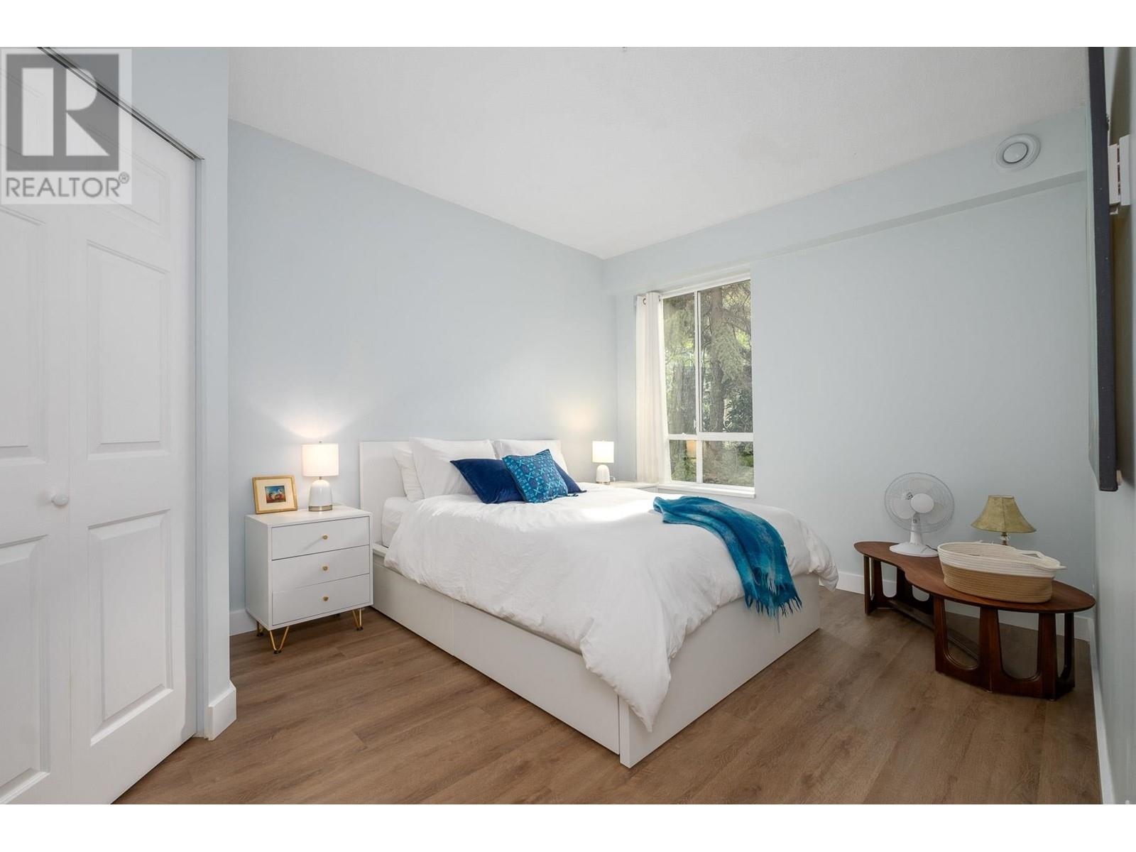 Listing Picture 12 of 36 : 205 360 E 36TH AVENUE, Vancouver / 溫哥華 - 魯藝地產 Yvonne Lu Group - MLS Medallion Club Member