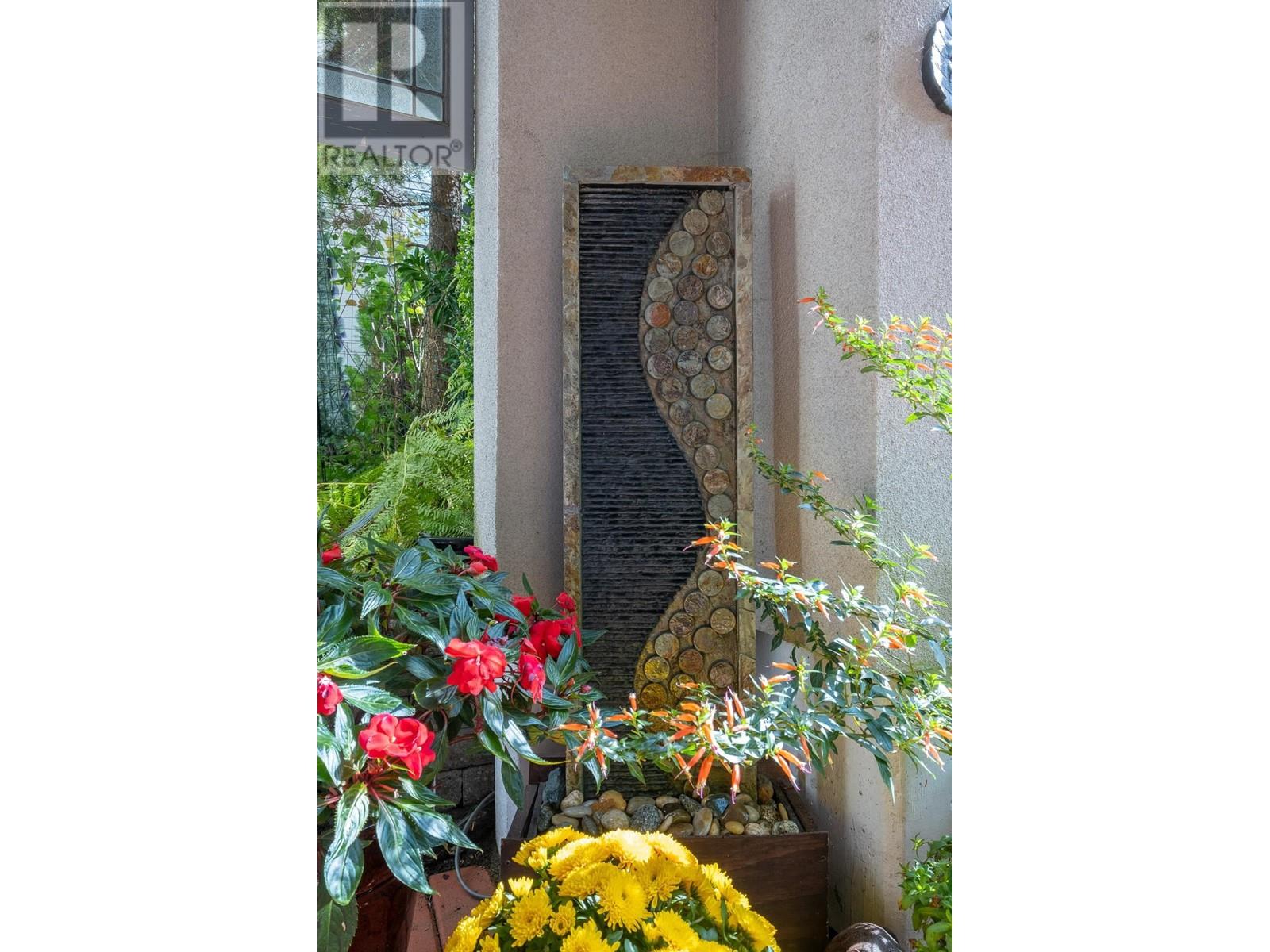 Listing Picture 26 of 36 : 205 360 E 36TH AVENUE, Vancouver / 溫哥華 - 魯藝地產 Yvonne Lu Group - MLS Medallion Club Member