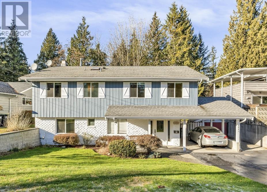 Property at 2251 BERKLEY AVENUE image 1