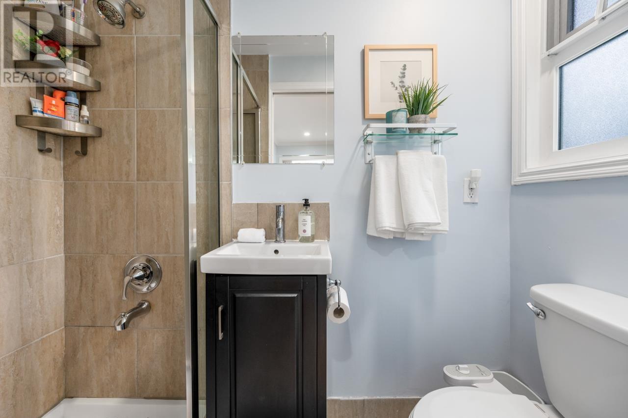 6956 Radisson Street, Vancouver, British Columbia  V5S 3W9 - Photo 12 - R2978093