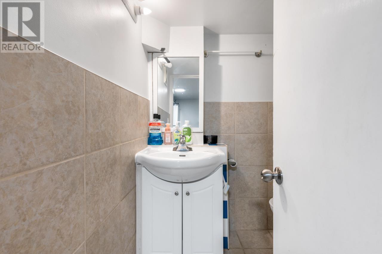 6956 Radisson Street, Vancouver, British Columbia  V5S 3W9 - Photo 25 - R2978093