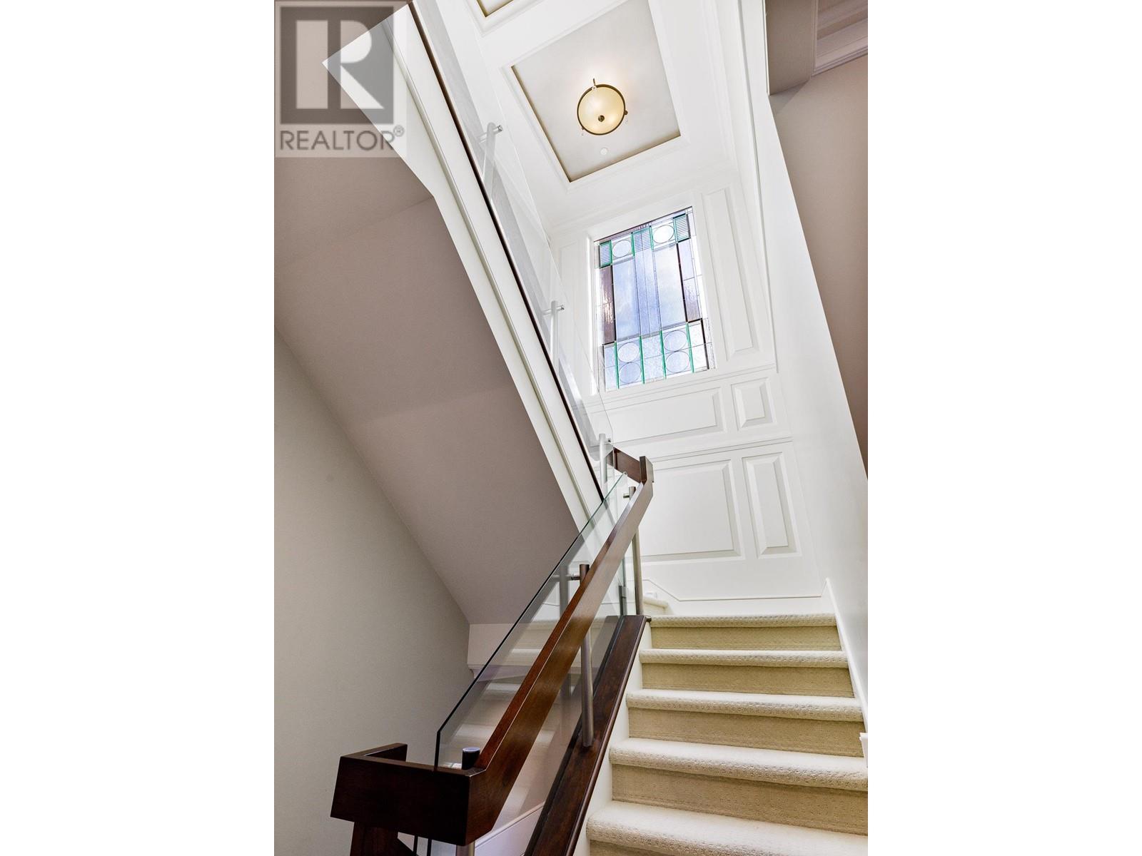 Listing Picture 8 of 32 : 5826 ANGUS DRIVE, Vancouver / 溫哥華 - 魯藝地產 Yvonne Lu Group - MLS Medallion Club Member