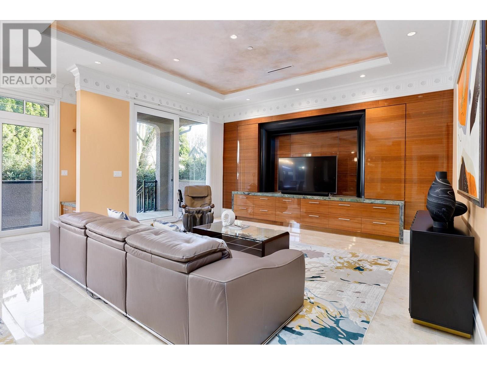 Listing Picture 13 of 32 : 5826 ANGUS DRIVE, Vancouver / 溫哥華 - 魯藝地產 Yvonne Lu Group - MLS Medallion Club Member