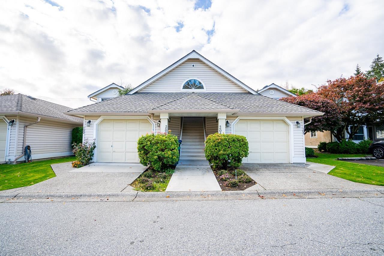 Property at 202 16031 82 AVENUE image 2