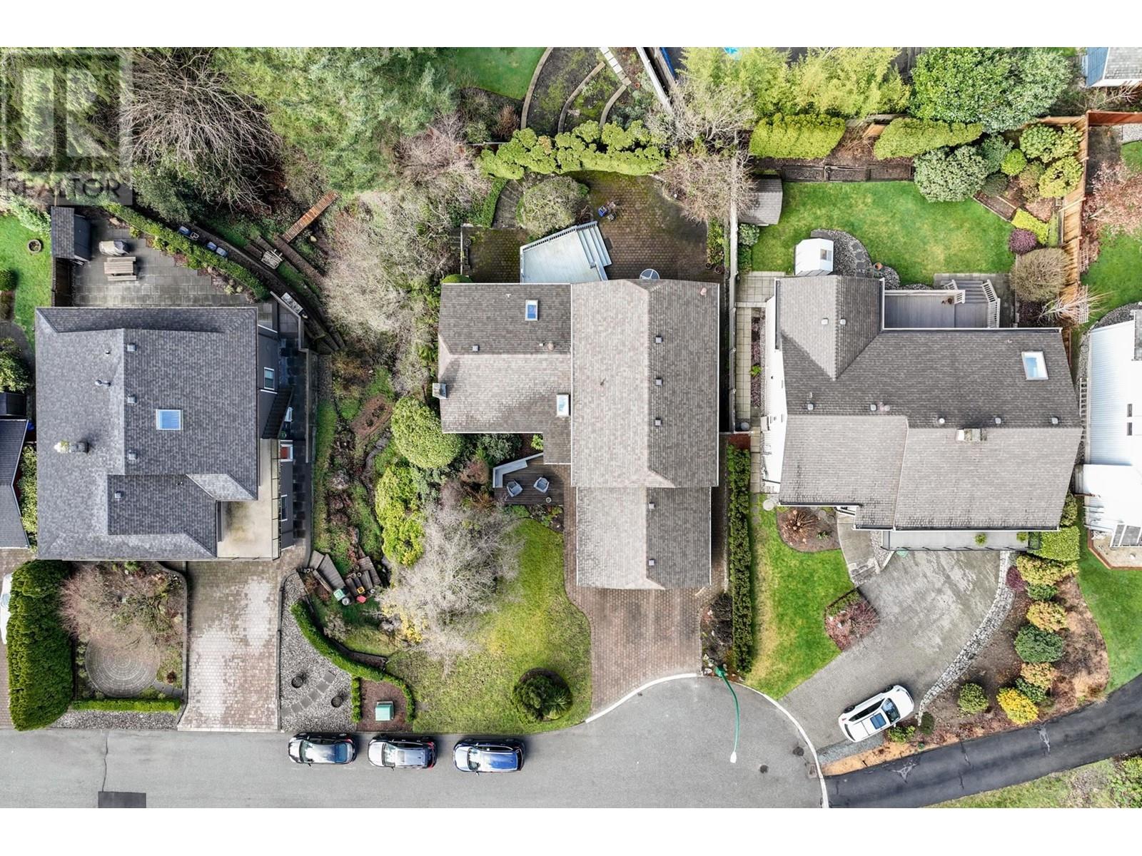 4131 Fircrest Place, North Vancouver, British Columbia  V7K 3A2 - Photo 39 - R2978022