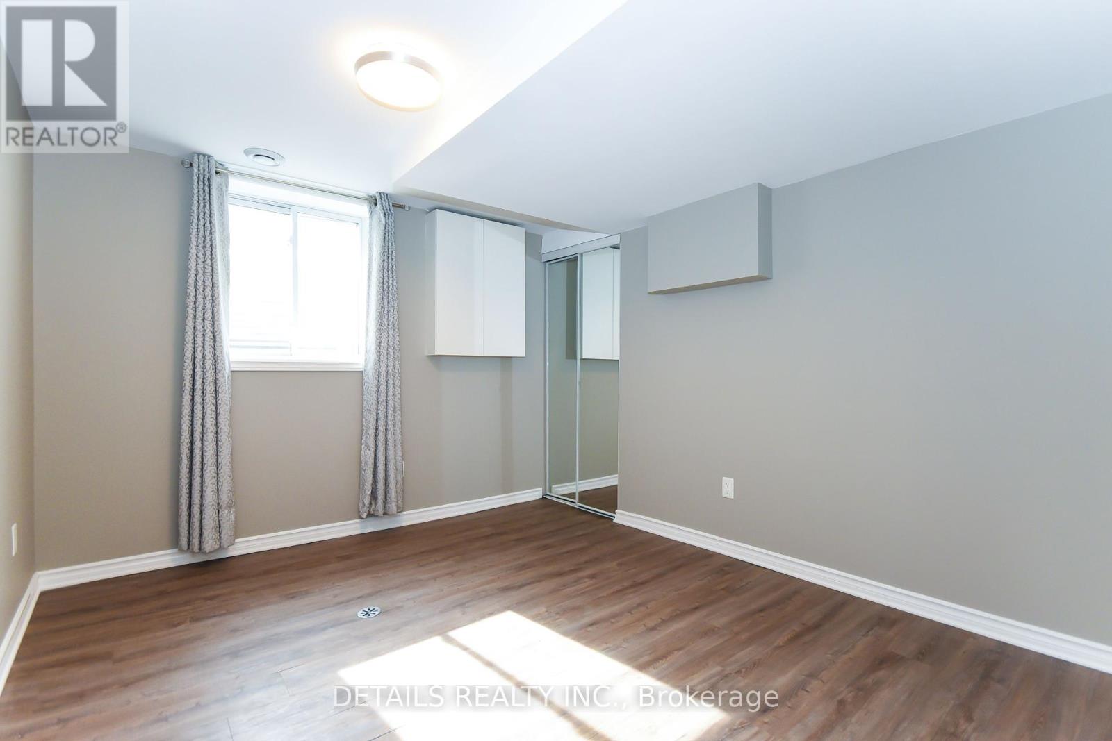 22 Kingsbury Avenue, Ottawa, Ontario  K2G 3E6 - Photo 33 - X12020694