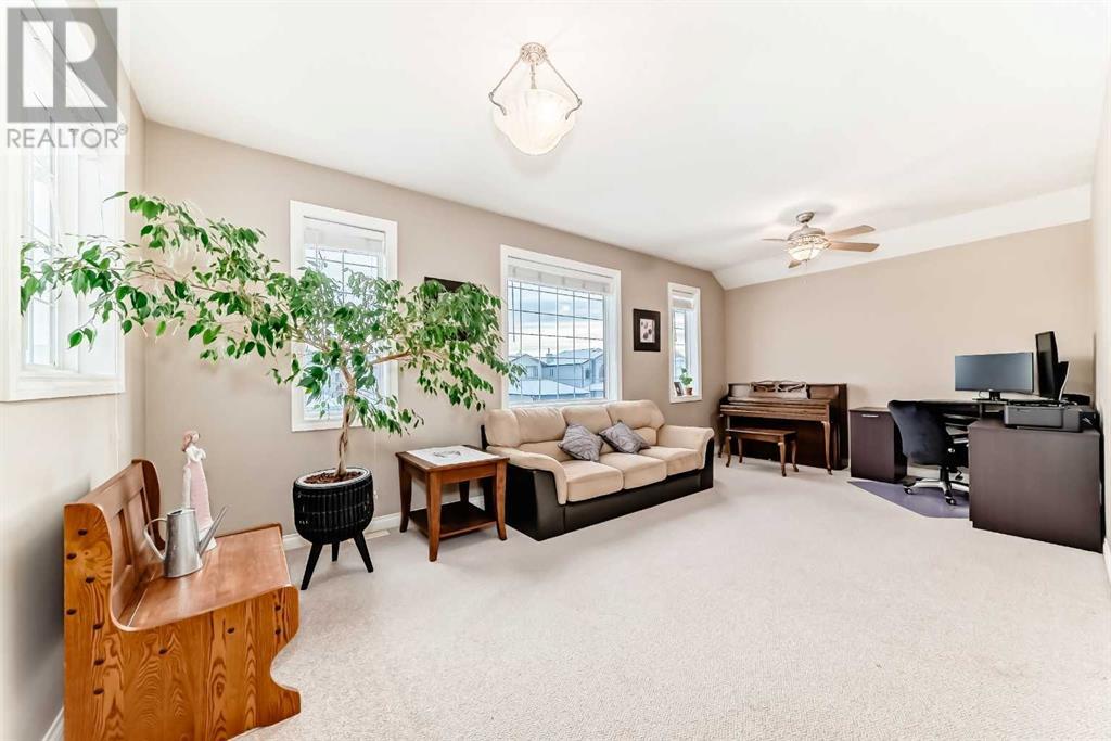 44 West Cedar Rise Sw, Calgary, Alberta  T3H 5E2 - Photo 24 - A2194674