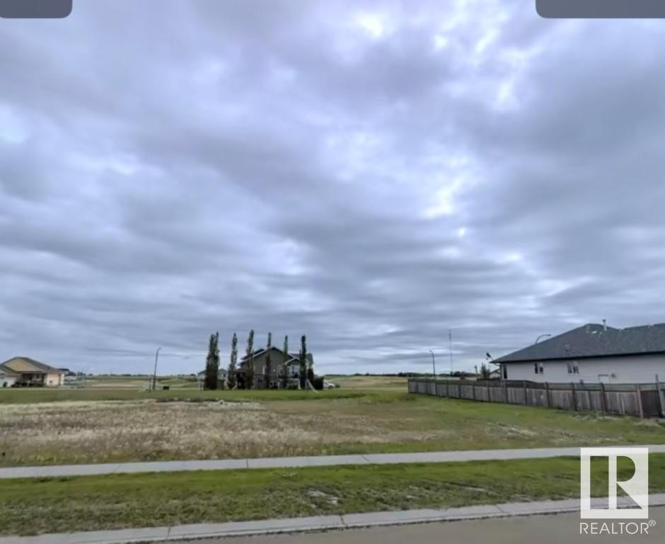 17 Whitetail Green, Mundare, Alberta  T0B 3H0 - Photo 3 - E4425846