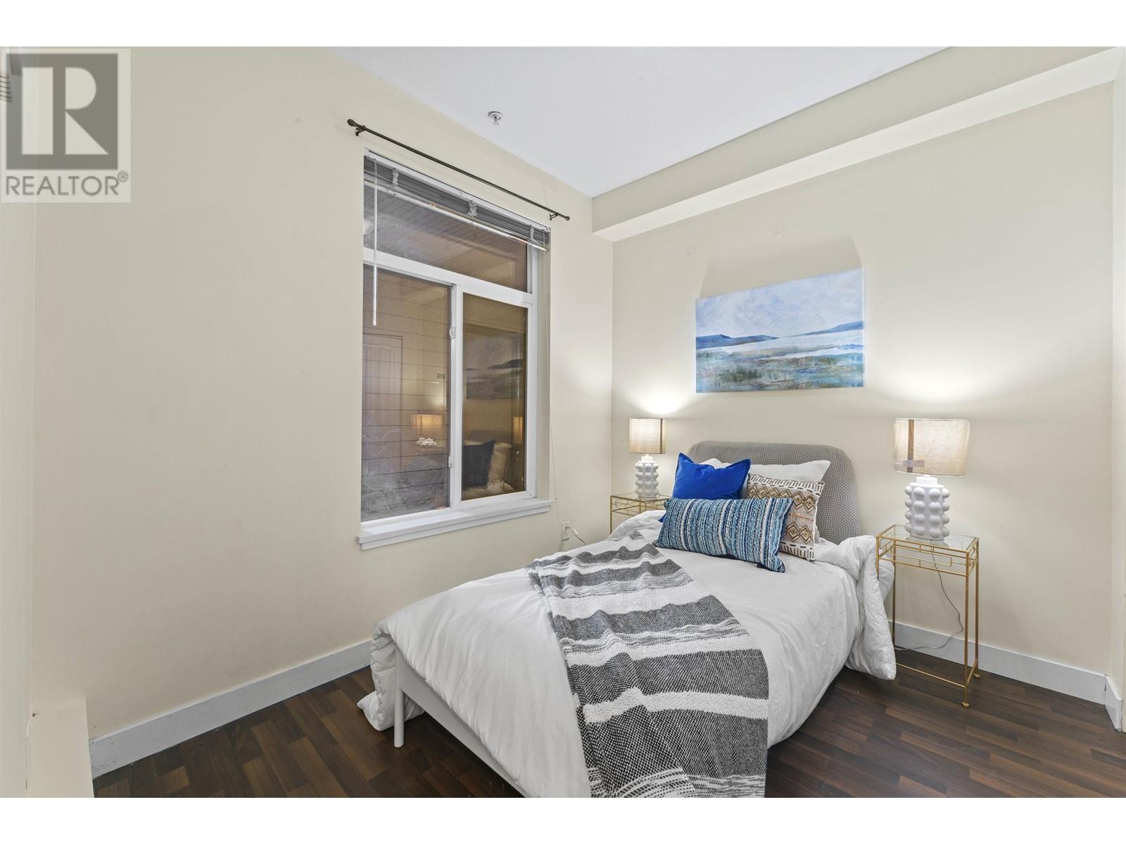 Listing Picture 15 of 23 : 105 5692 KINGS ROAD, Vancouver / 溫哥華 - 魯藝地產 Yvonne Lu Group - MLS Medallion Club Member