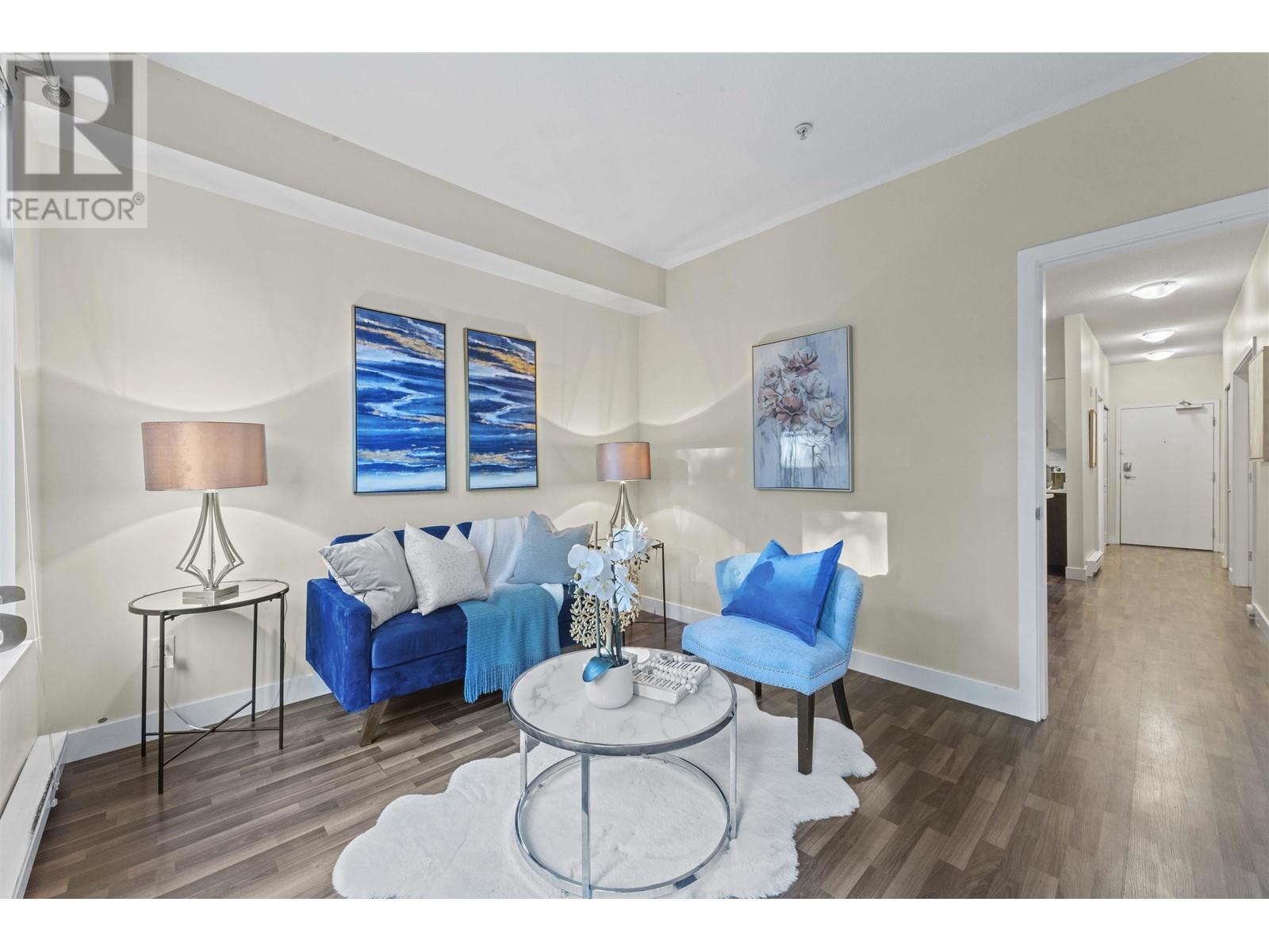 Listing Picture 2 of 23 : 105 5692 KINGS ROAD, Vancouver / 溫哥華 - 魯藝地產 Yvonne Lu Group - MLS Medallion Club Member