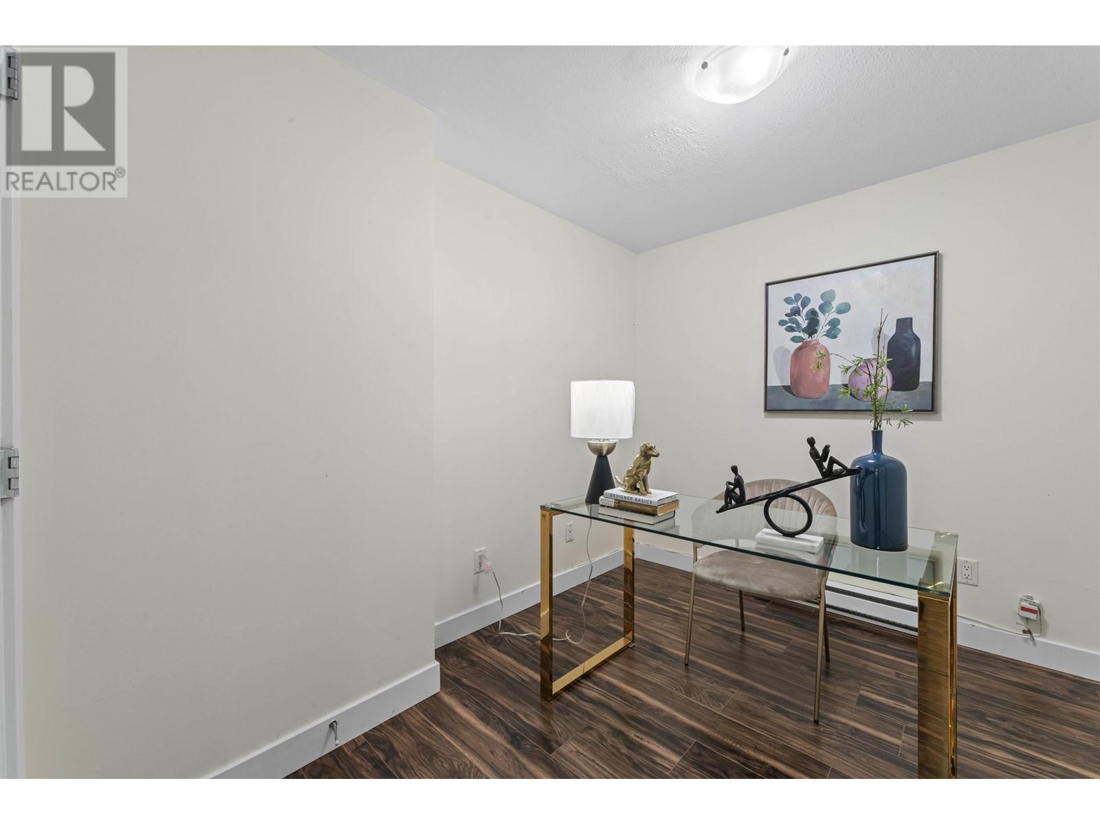 Listing Picture 10 of 23 : 105 5692 KINGS ROAD, Vancouver / 溫哥華 - 魯藝地產 Yvonne Lu Group - MLS Medallion Club Member