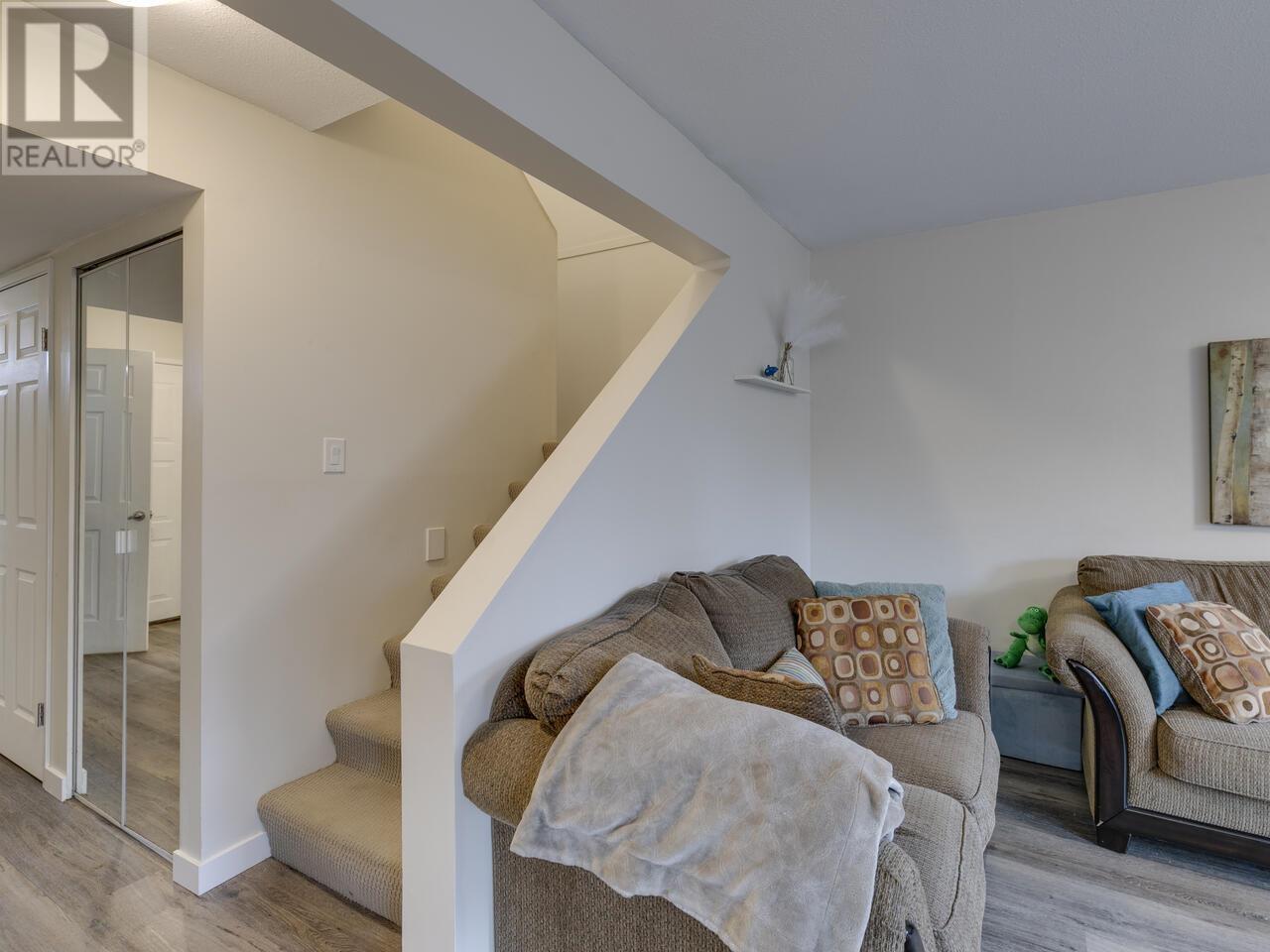 33 20653 Thorne Avenue, Maple Ridge, British Columbia  V2X 8G2 - Photo 12 - R2977175
