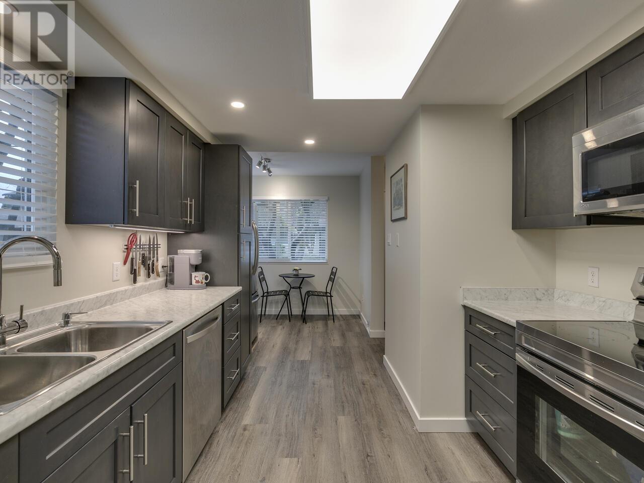 33 20653 Thorne Avenue, Maple Ridge, British Columbia  V2X 8G2 - Photo 13 - R2977175