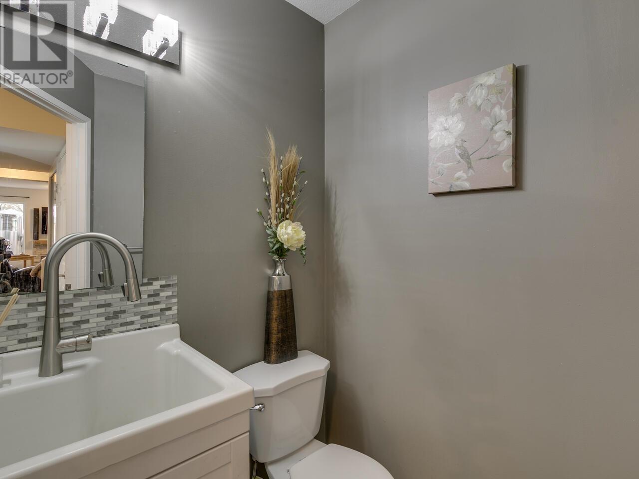 33 20653 Thorne Avenue, Maple Ridge, British Columbia  V2X 8G2 - Photo 23 - R2977175