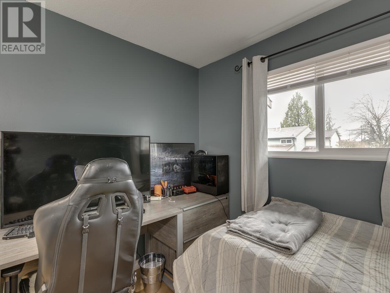 33 20653 Thorne Avenue, Maple Ridge, British Columbia  V2X 8G2 - Photo 31 - R2977175