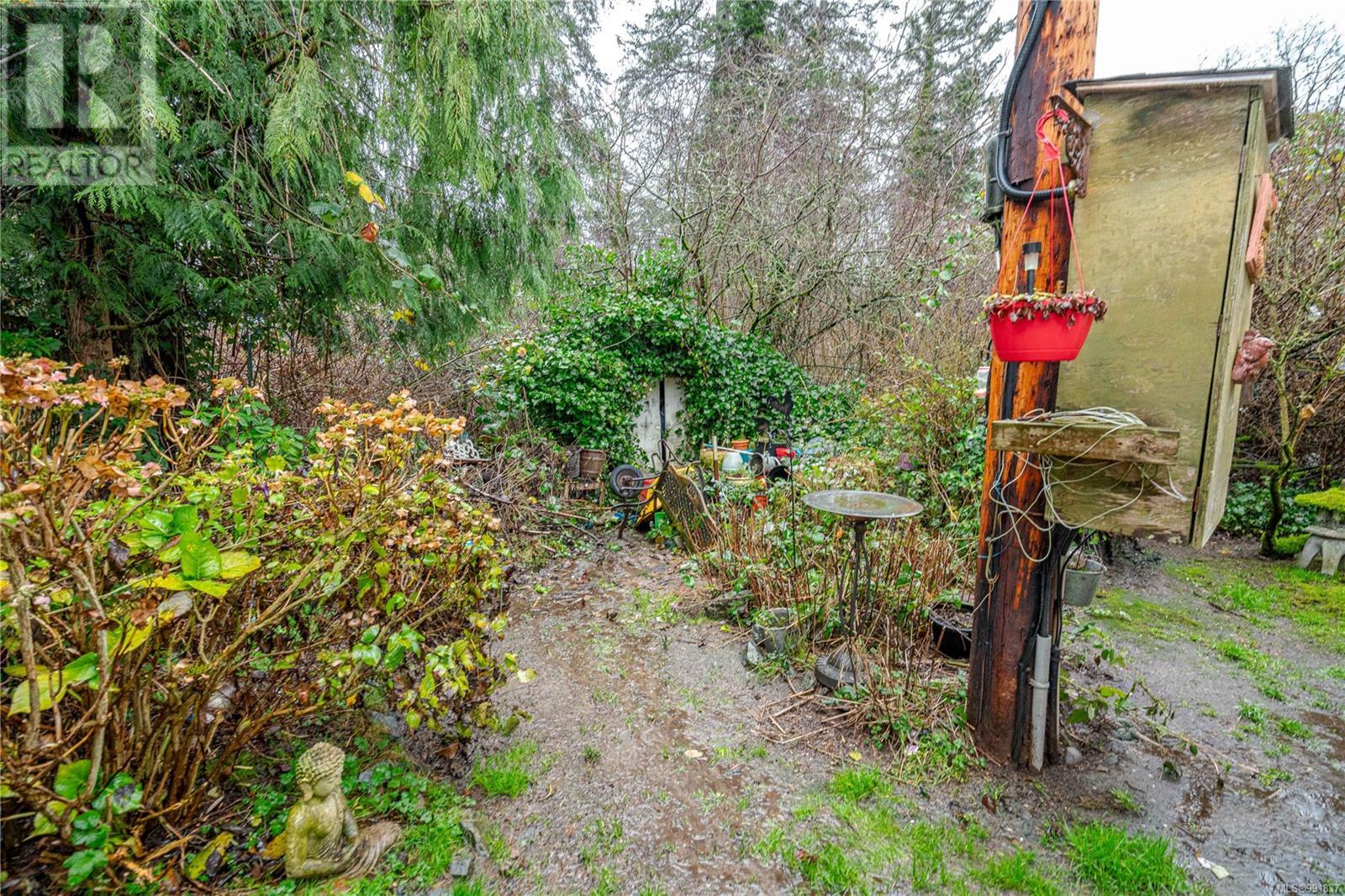7 1201 Craigflower Rd, View Royal, British Columbia  V9A 2X9 - Photo 31 - 991837