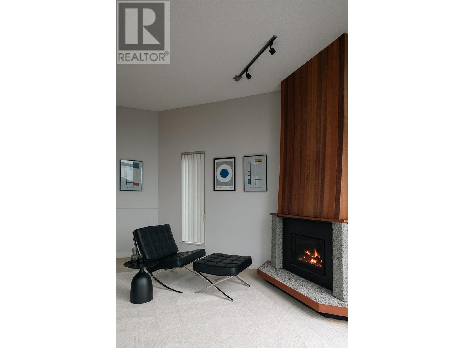 18 Crawford Bay, Port Moody, British Columbia  V3H 3N3 - Photo 11 - R2978134