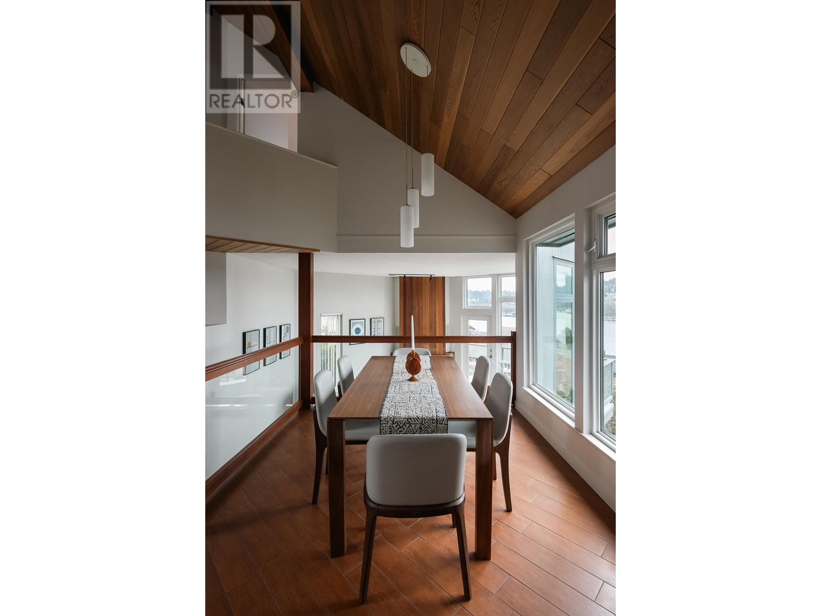 18 Crawford Bay, Port Moody, British Columbia  V3H 3N3 - Photo 15 - R2978134