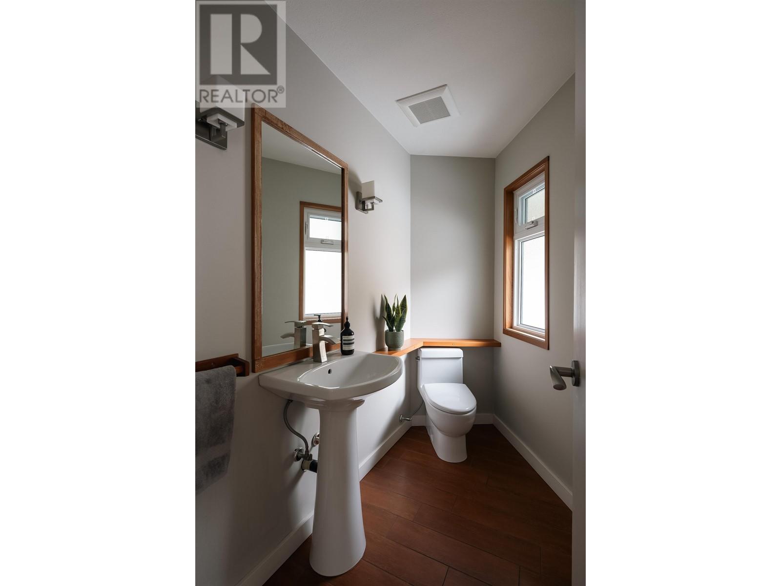 18 Crawford Bay, Port Moody, British Columbia  V3H 3N3 - Photo 26 - R2978134