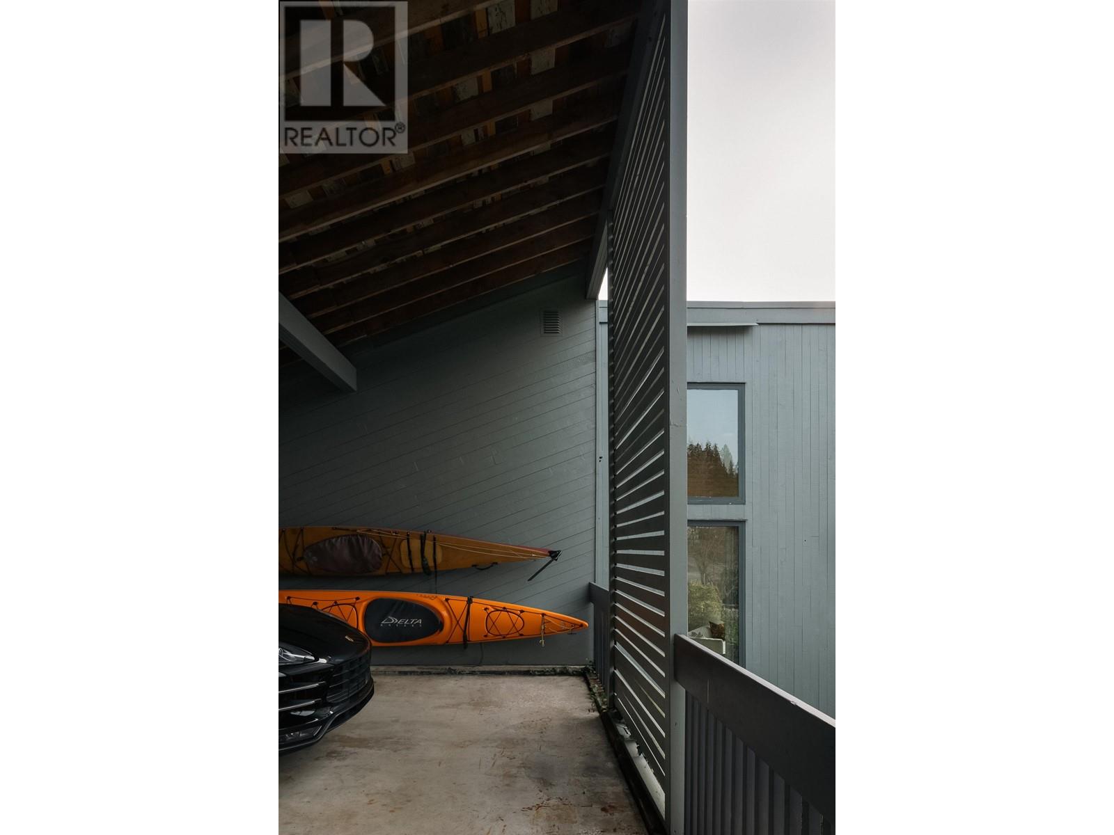 18 Crawford Bay, Port Moody, British Columbia  V3H 3N3 - Photo 31 - R2978134