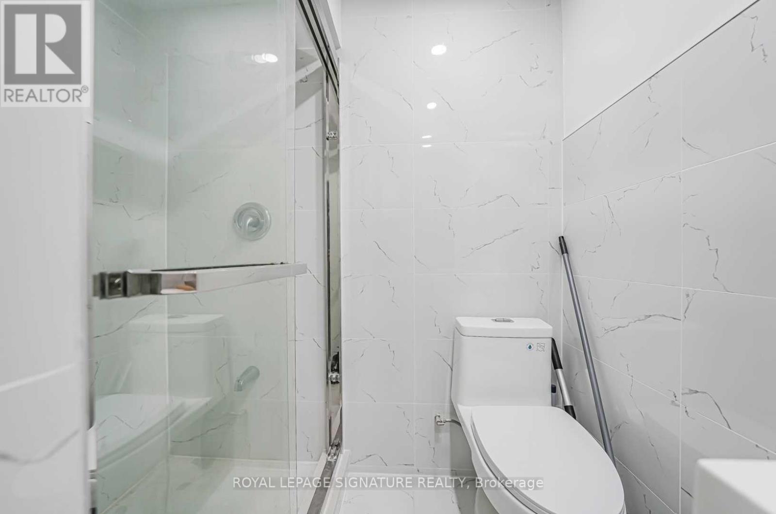 80 Markham Street, Toronto, Ontario  M6J 2G5 - Photo 14 - C12020725