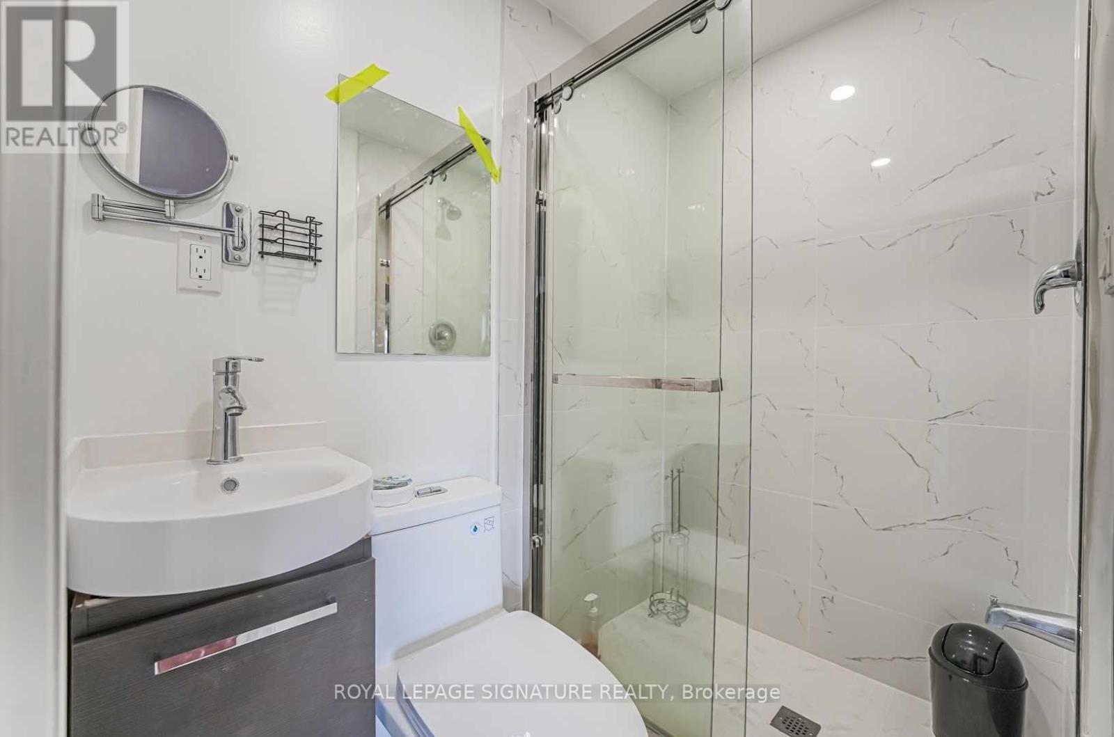 80 Markham Street, Toronto, Ontario  M6J 2G5 - Photo 4 - C12020725