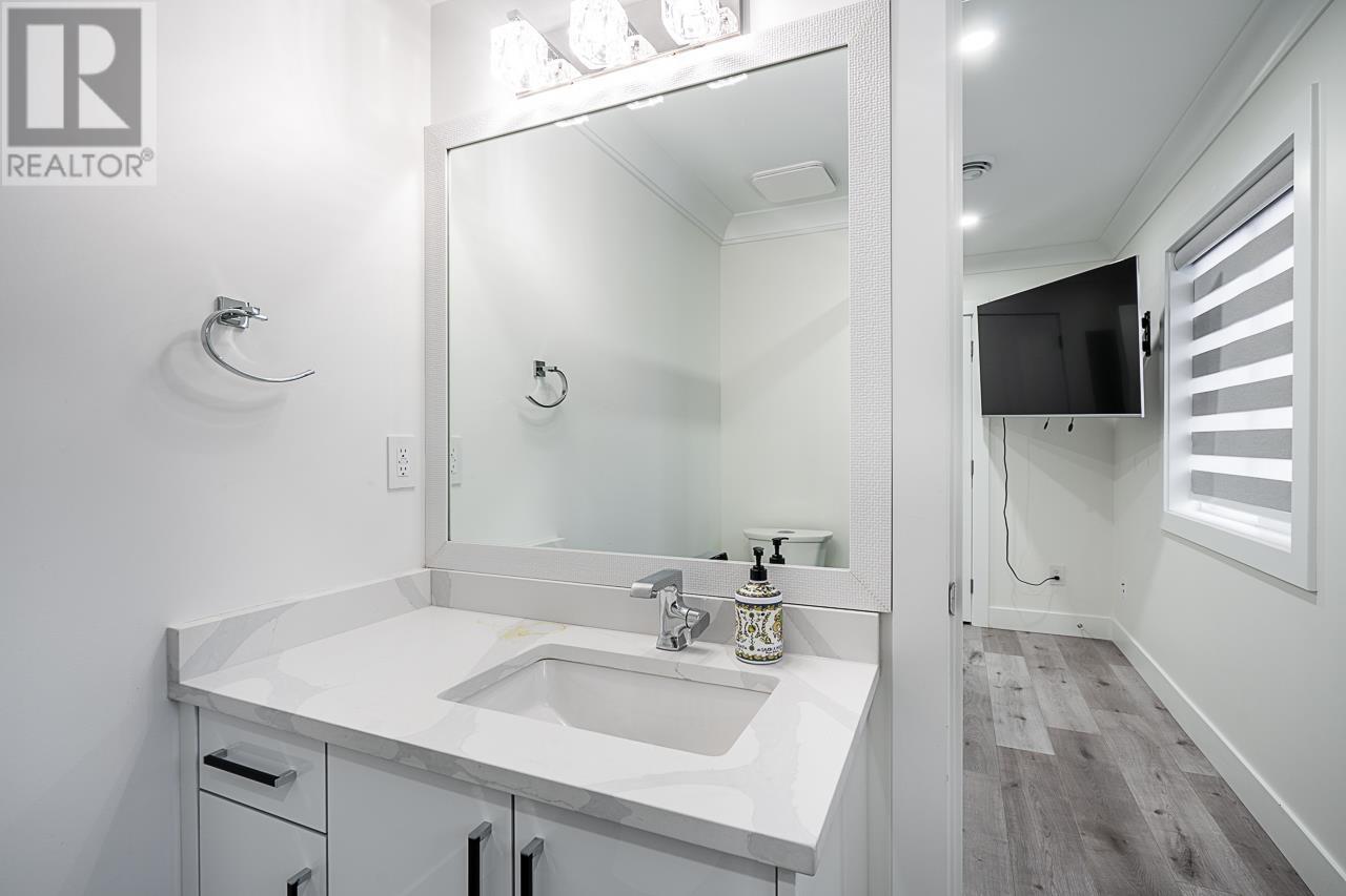 355 Johnston Street, New Westminster, British Columbia  V3M 5H4 - Photo 24 - R2978014