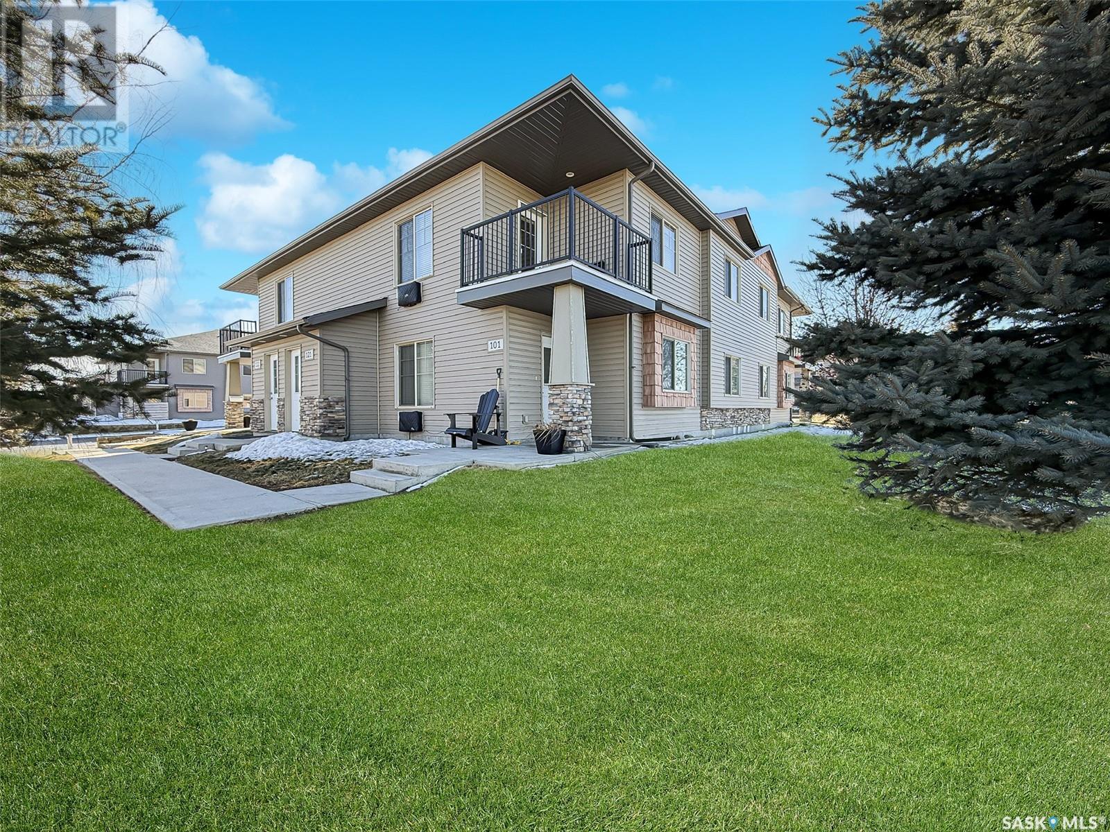 Property at 121 700 Battleford TRAIL image 1
