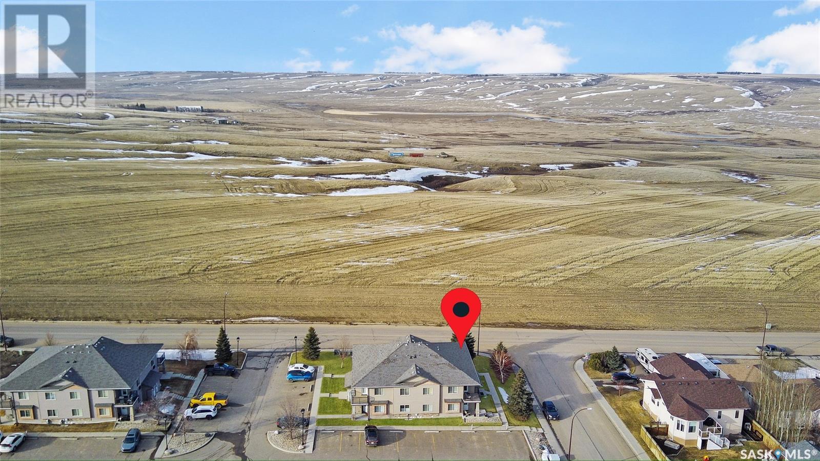 Property at 121 700 Battleford TRAIL image 2