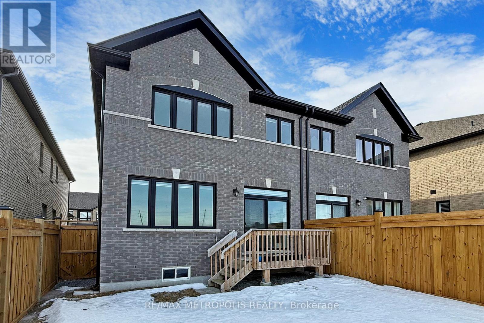 50 Peter Hogg Court, Whitby, Ontario  L1P 0N2 - Photo 40 - E12020773