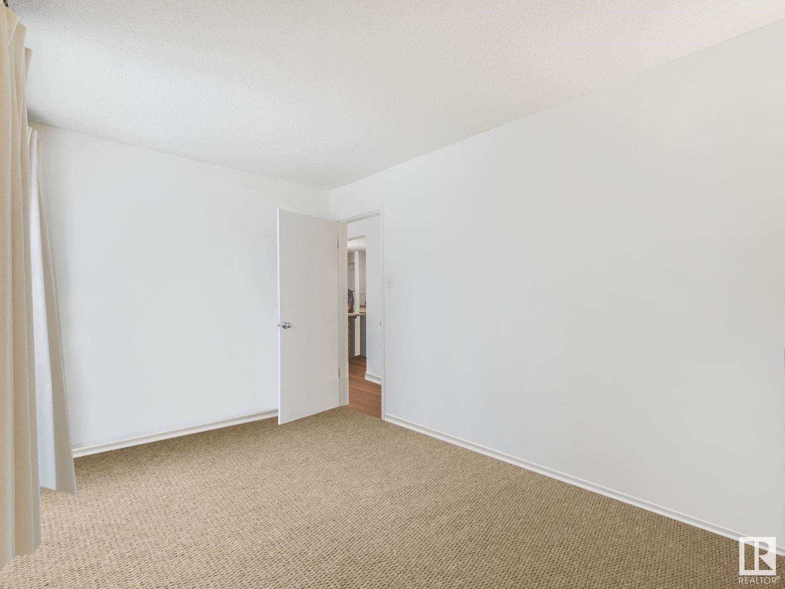 #124 8604 Gateway Bv Nw, Edmonton, Alberta  T6E 4B6 - Photo 20 - E4425843