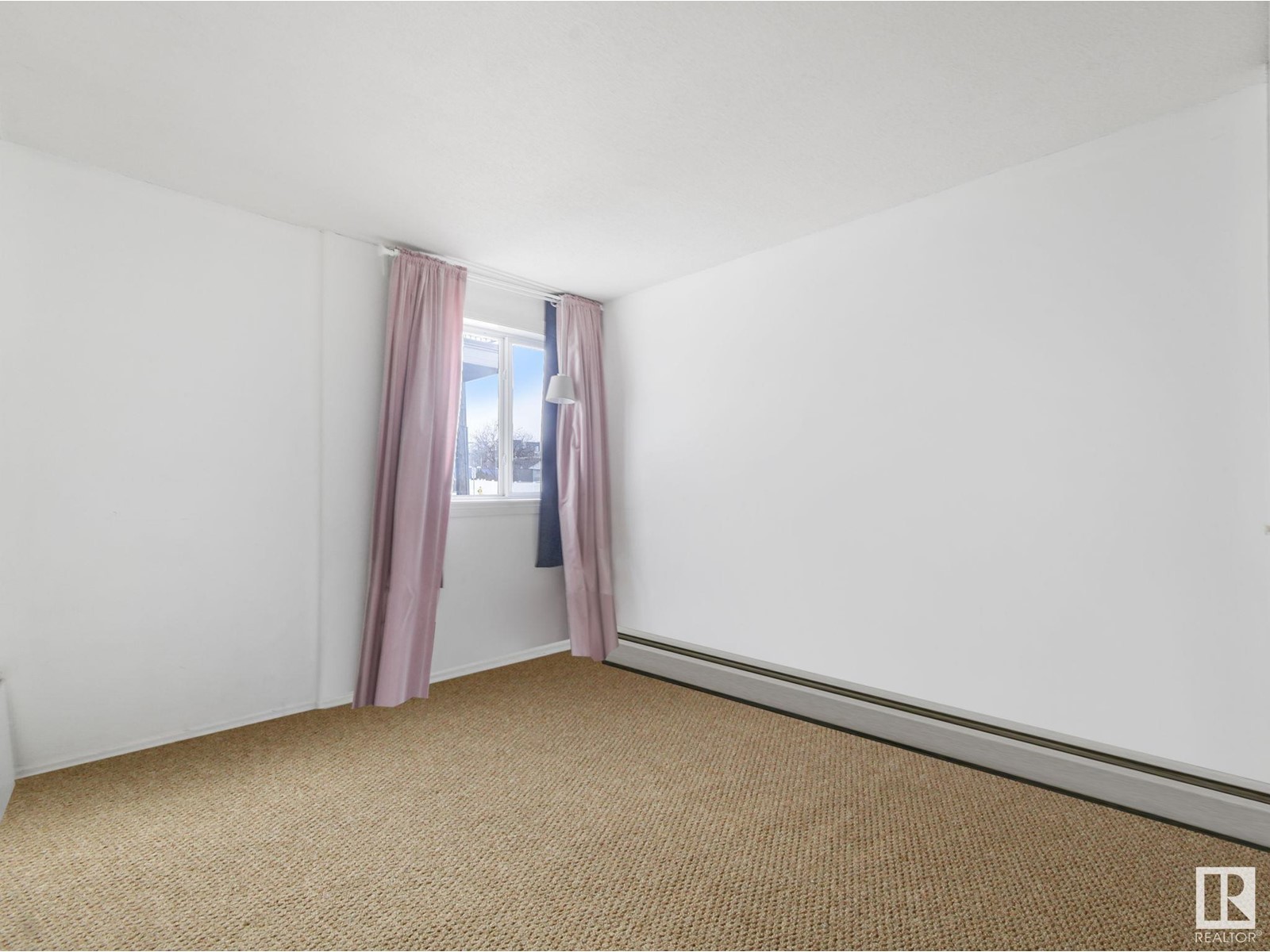 #124 8604 Gateway Bv Nw, Edmonton, Alberta  T6E 4B6 - Photo 17 - E4425843