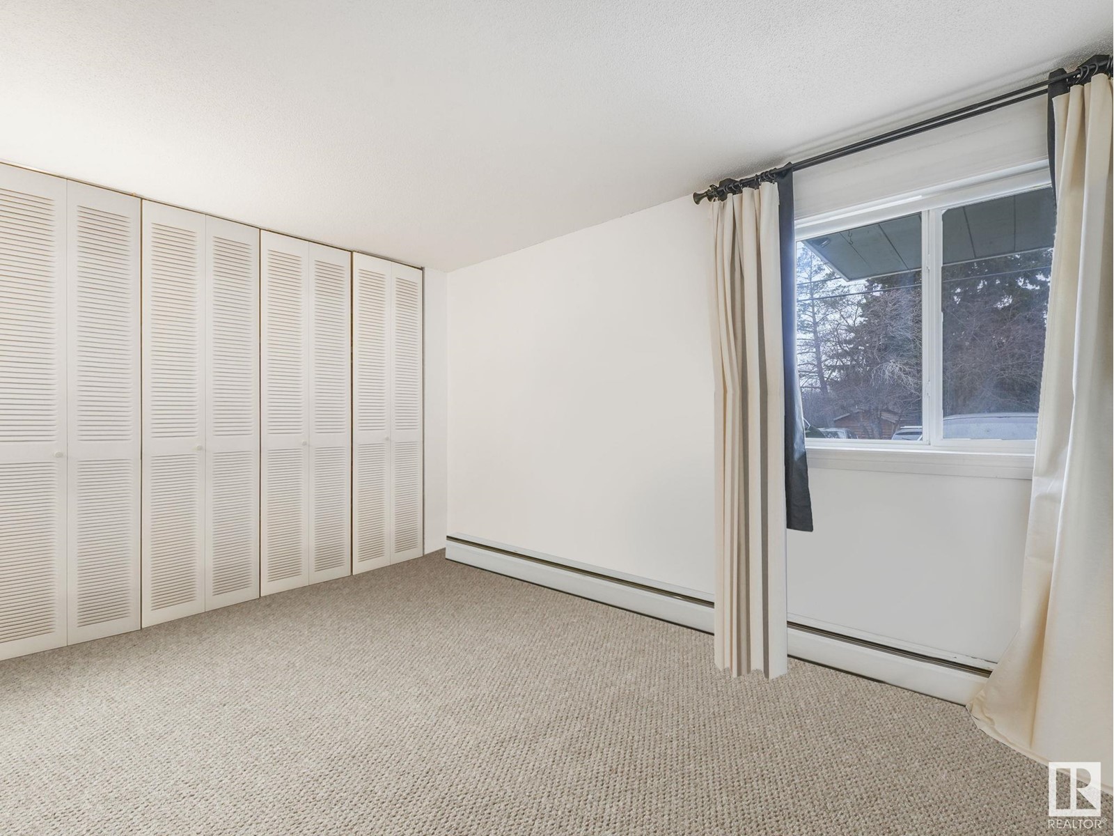 #124 8604 Gateway Bv Nw, Edmonton, Alberta  T6E 4B6 - Photo 19 - E4425843