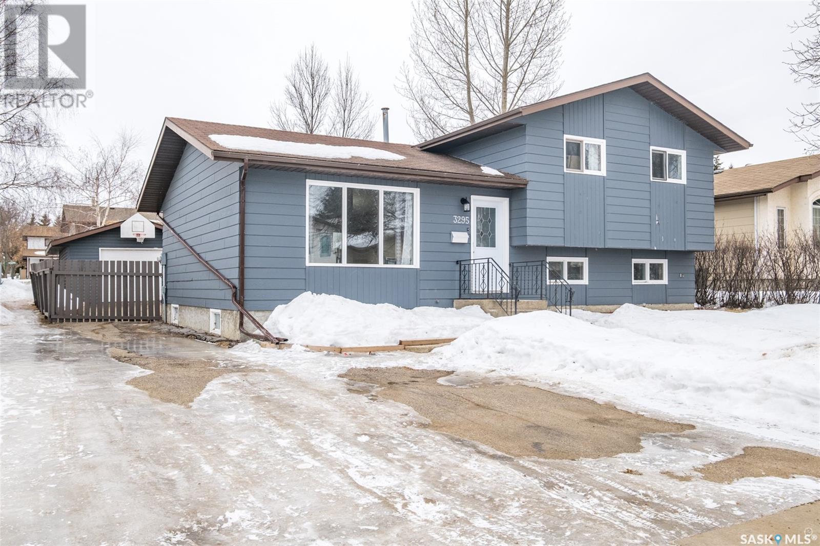 3295 Bliss CRESCENT, prince albert, Saskatchewan