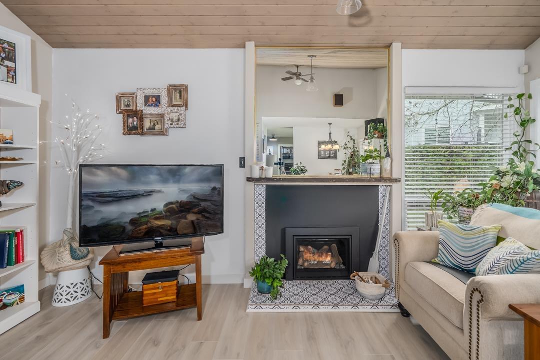 6093 E Greenside Drive, Surrey, British Columbia  V3S 5M8 - Photo 9 - R2977109